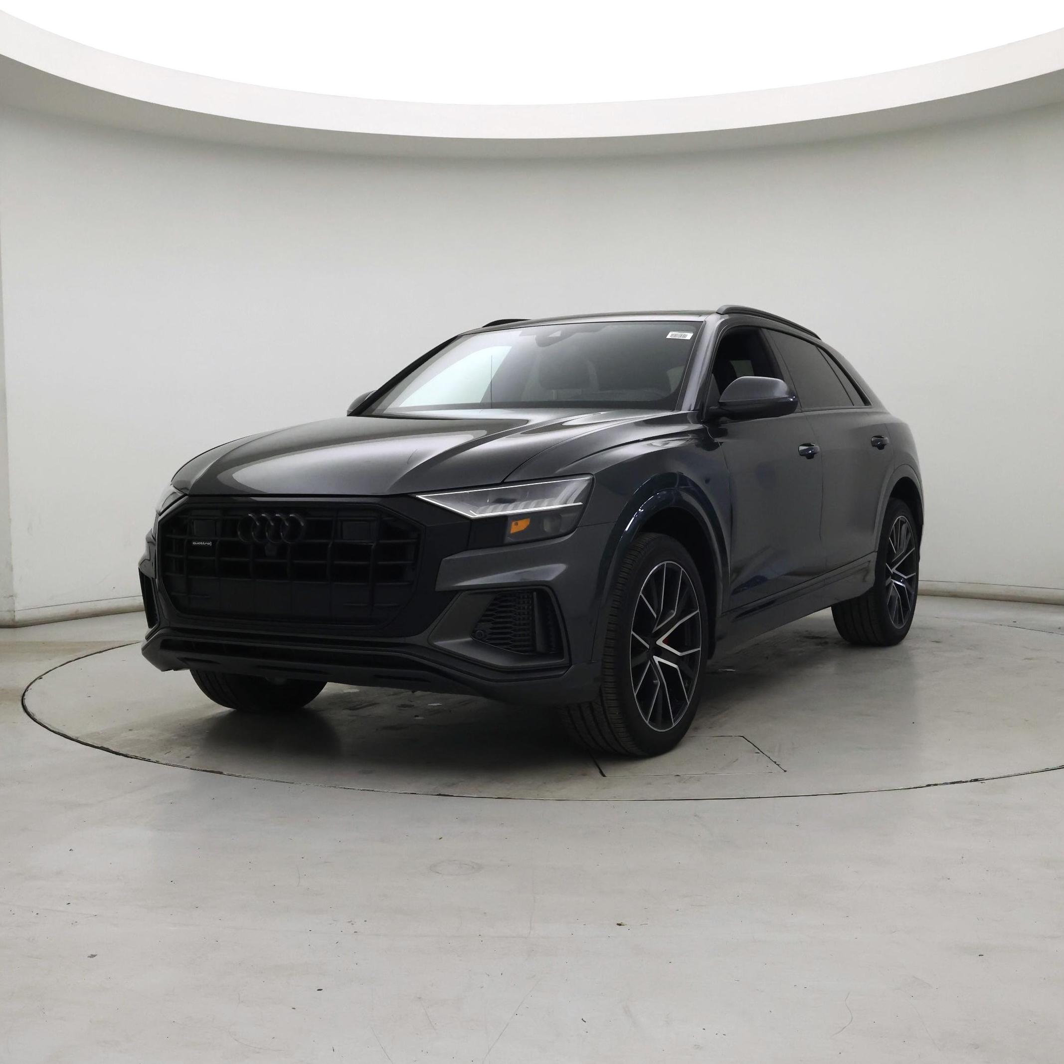 Thumbnail: 2022 Audi Q8 - 4