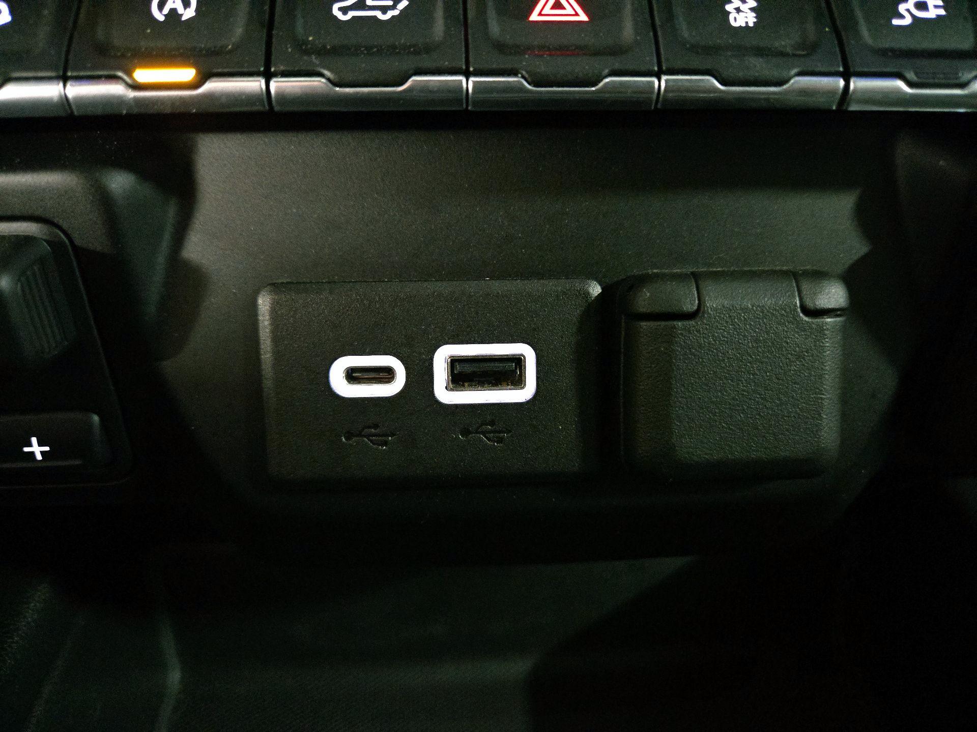 Thumbnail: 2021 GMC Sierra 1500 - 18