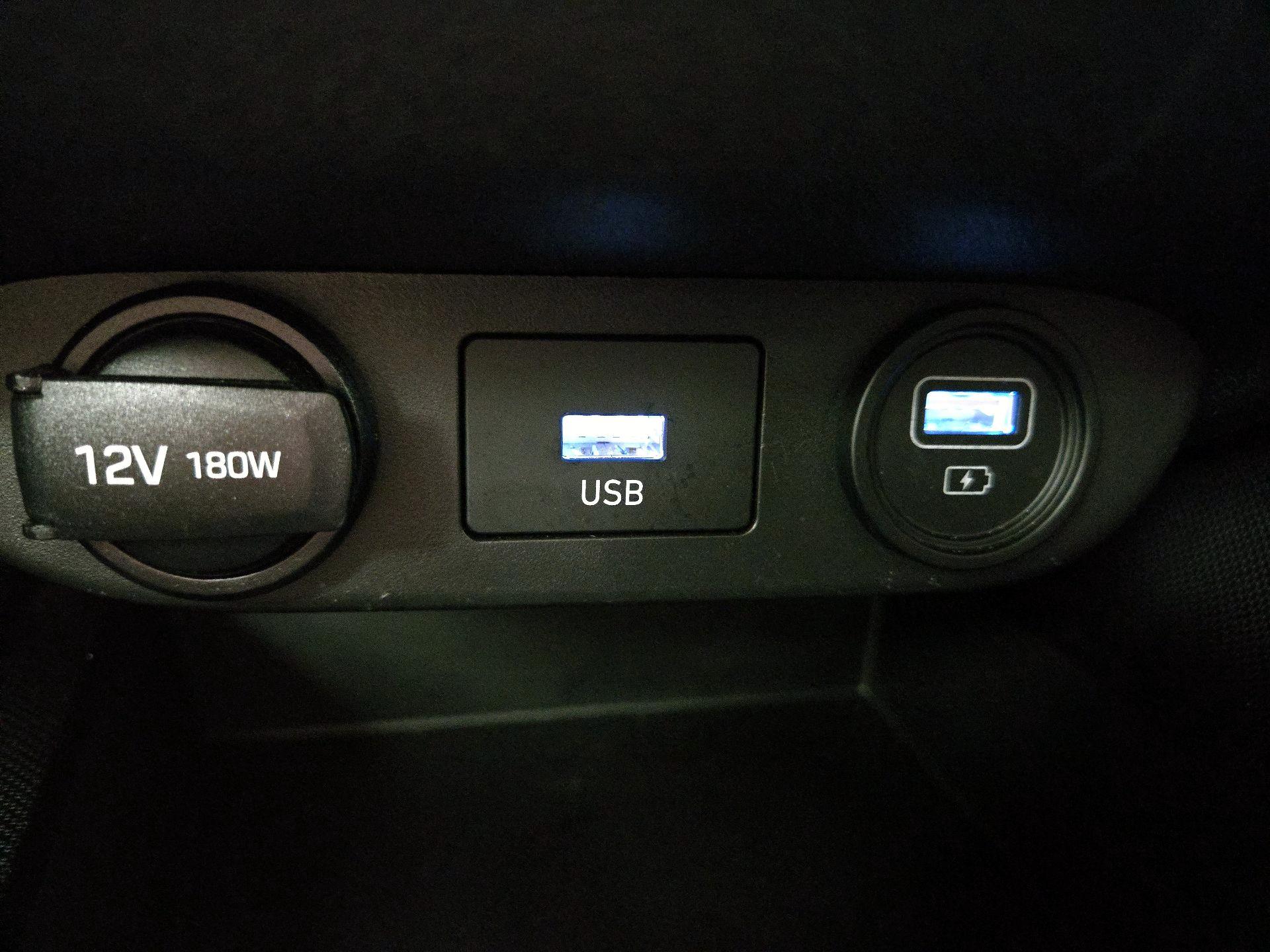 Thumbnail: 2022 Hyundai Elantra - 18