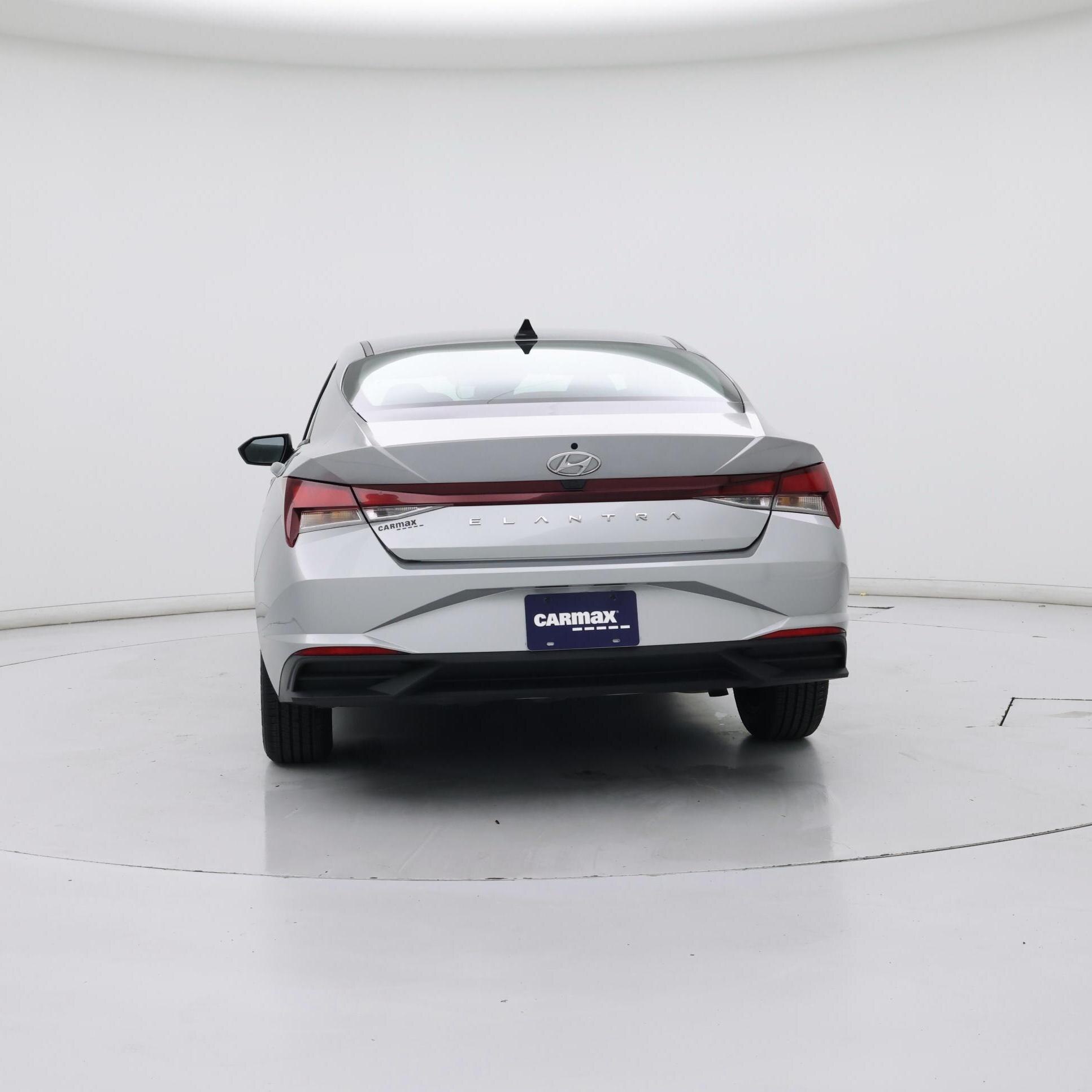 Thumbnail: 2022 Hyundai Elantra - 6