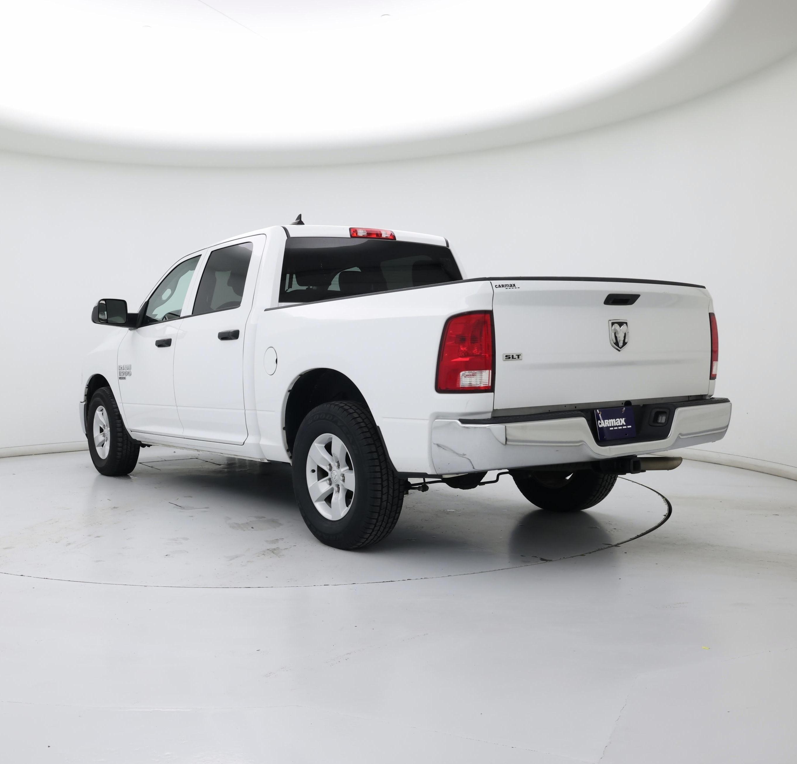 Thumbnail: 2023 RAM 1500 Classic - 2