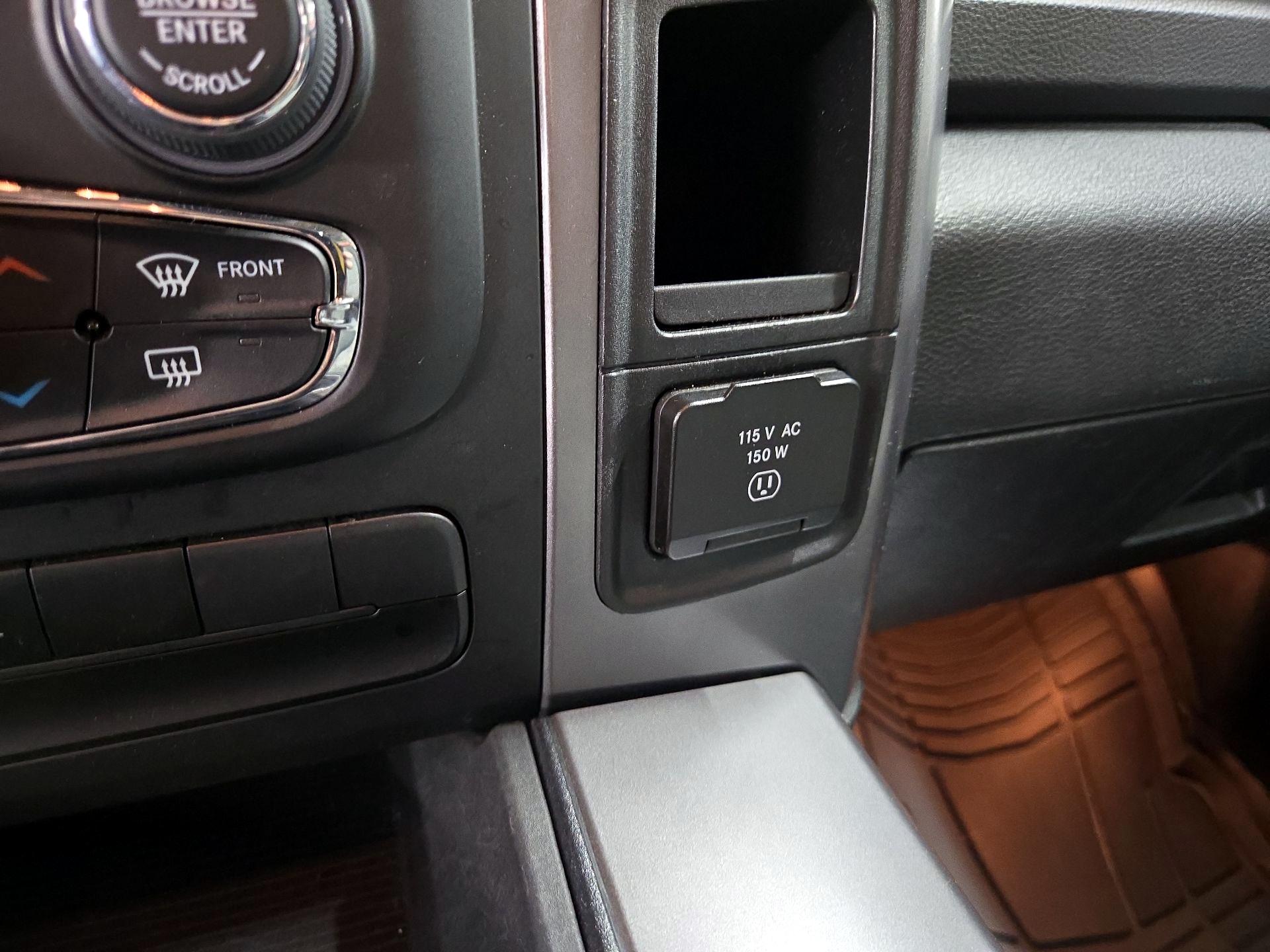 Thumbnail: 2023 RAM 1500 Classic - 19