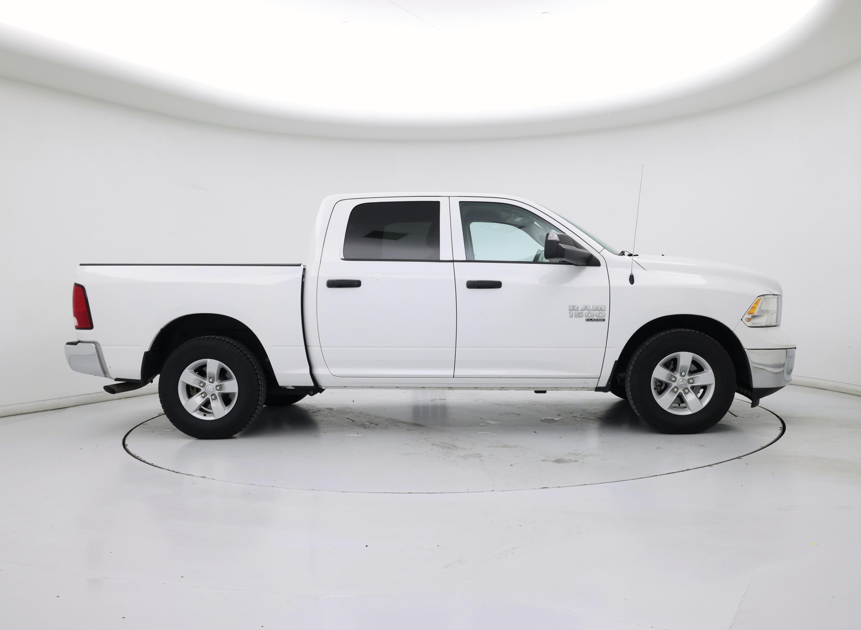 Thumbnail: 2023 RAM 1500 Classic - 7