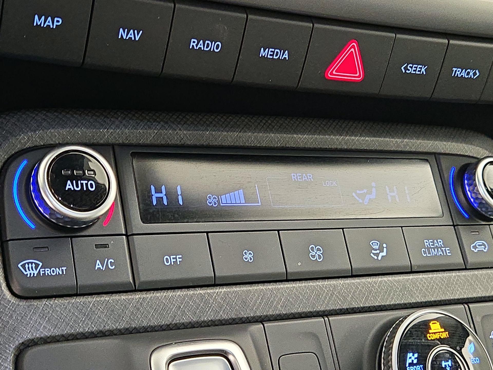 Thumbnail: 2020 Hyundai Palisade - 16