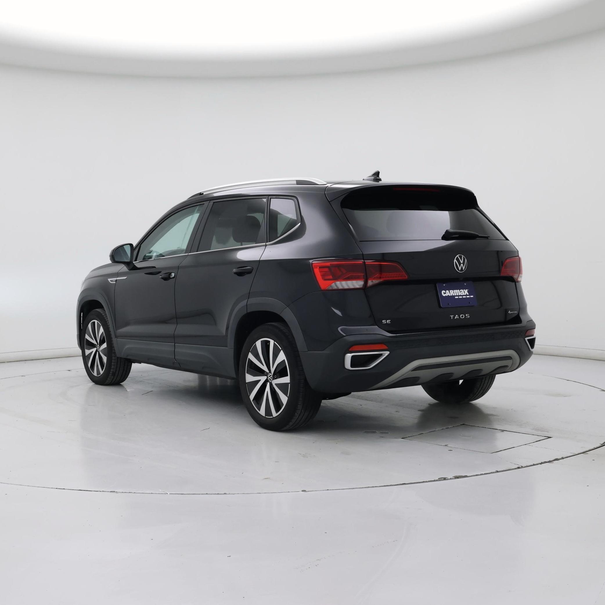 Thumbnail: 2022 Volkswagen Taos - 2