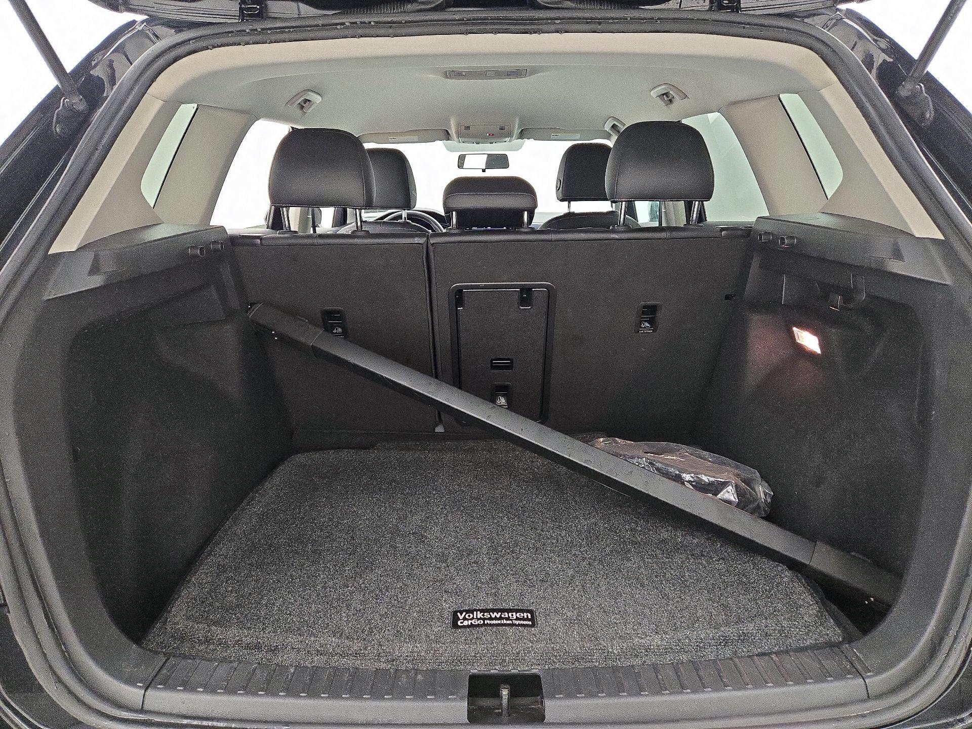 Thumbnail: 2022 Volkswagen Taos - 20