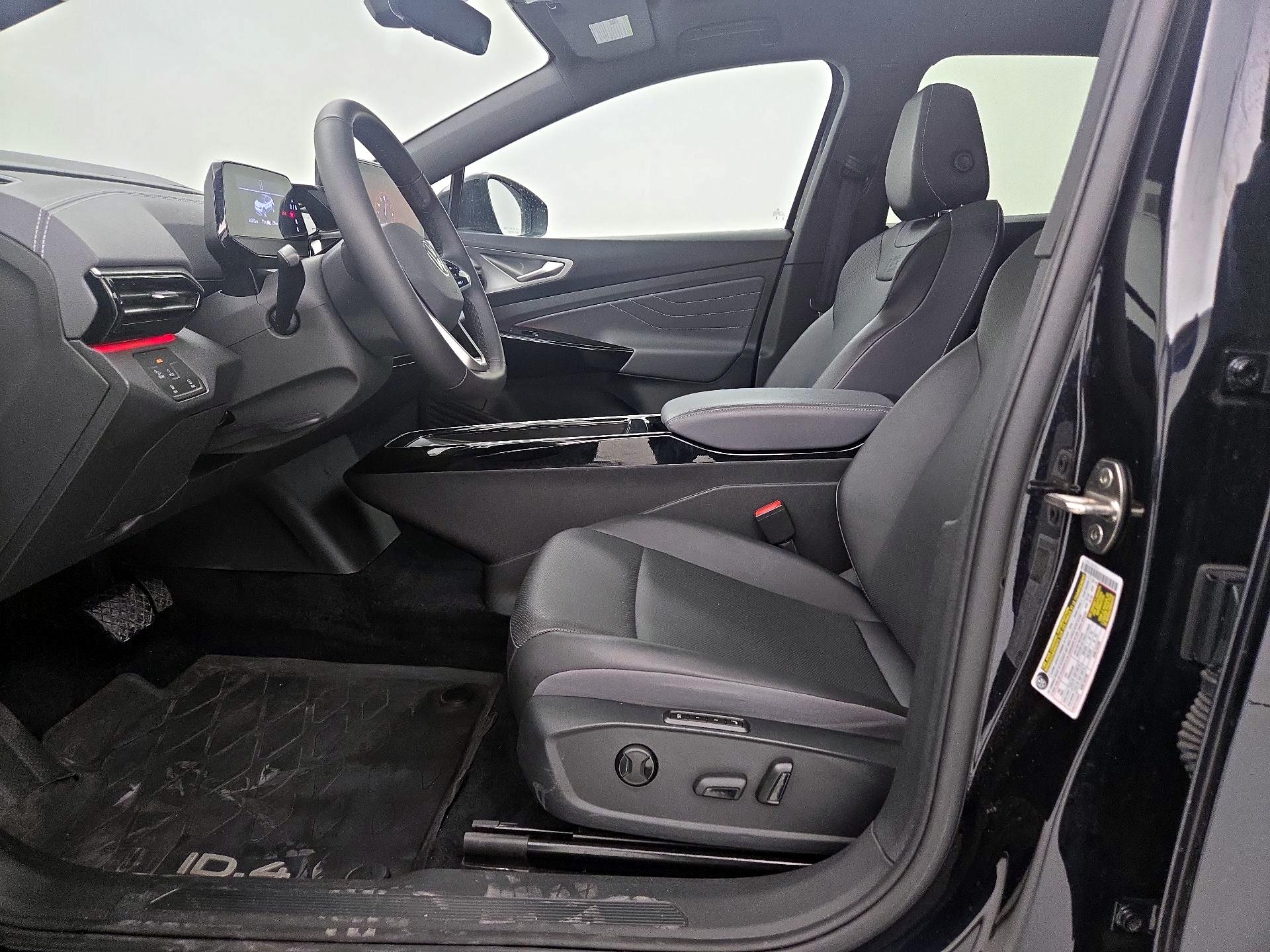 Thumbnail: 2023 Volkswagen ID.4 - 11