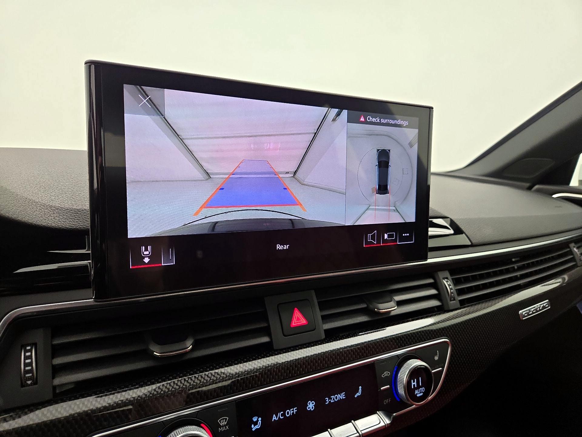 Thumbnail: 2021 Audi S4 - 15