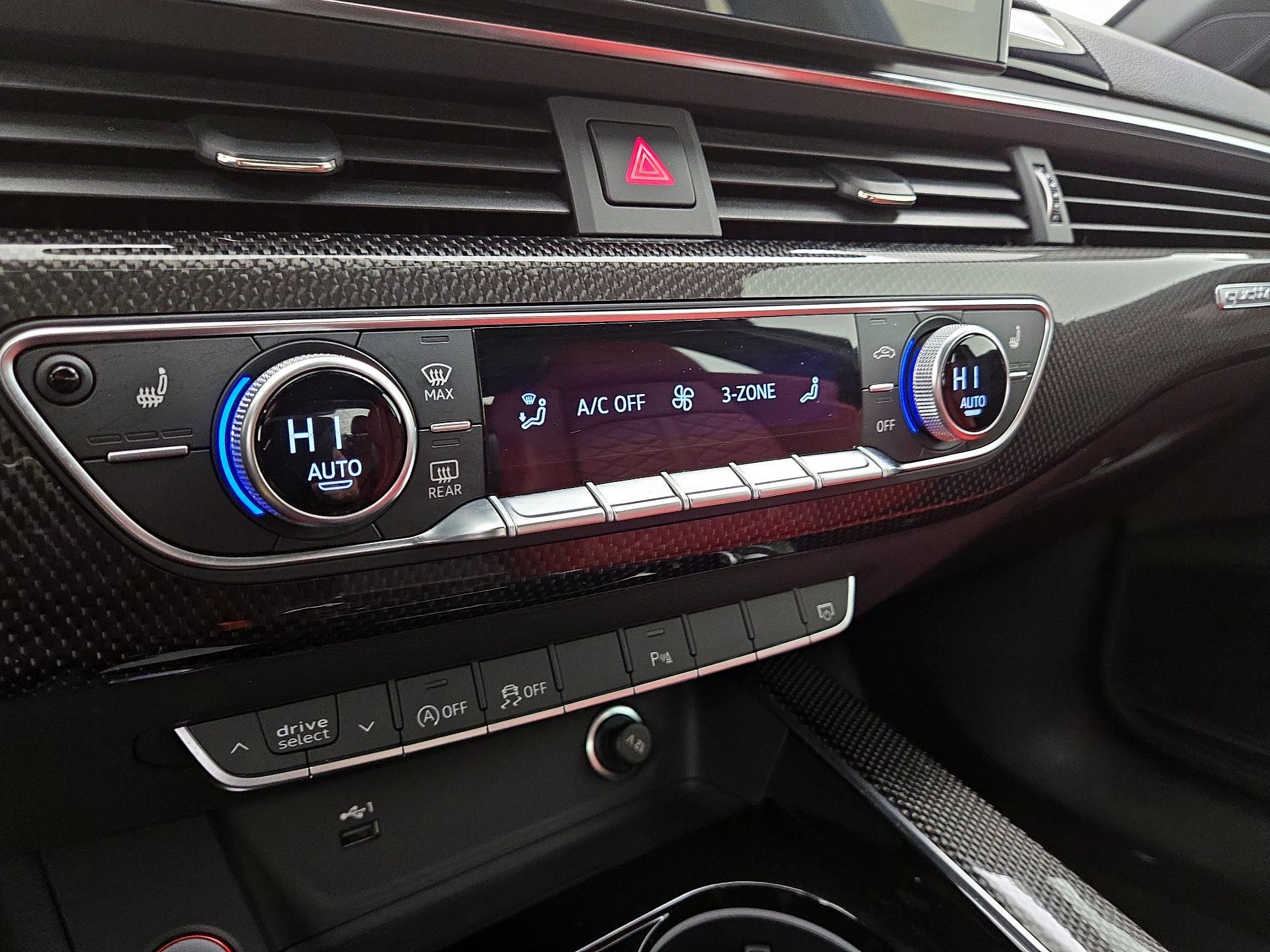 Thumbnail: 2021 Audi S4 - 17