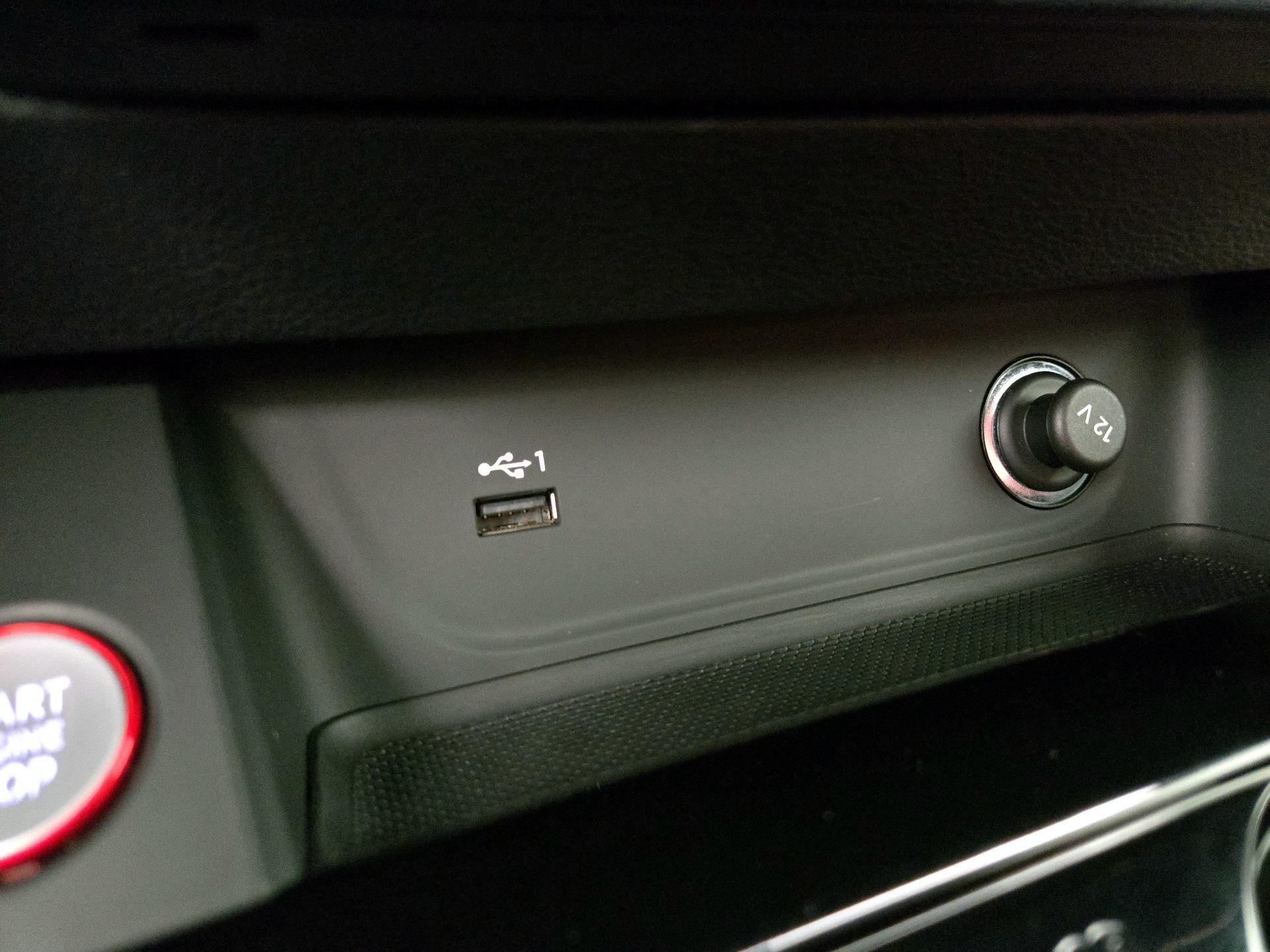 Thumbnail: 2021 Audi S4 - 19