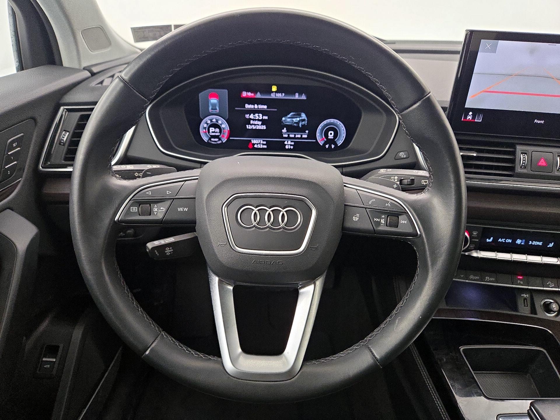 Thumbnail: 2022 Audi Q5 - 10