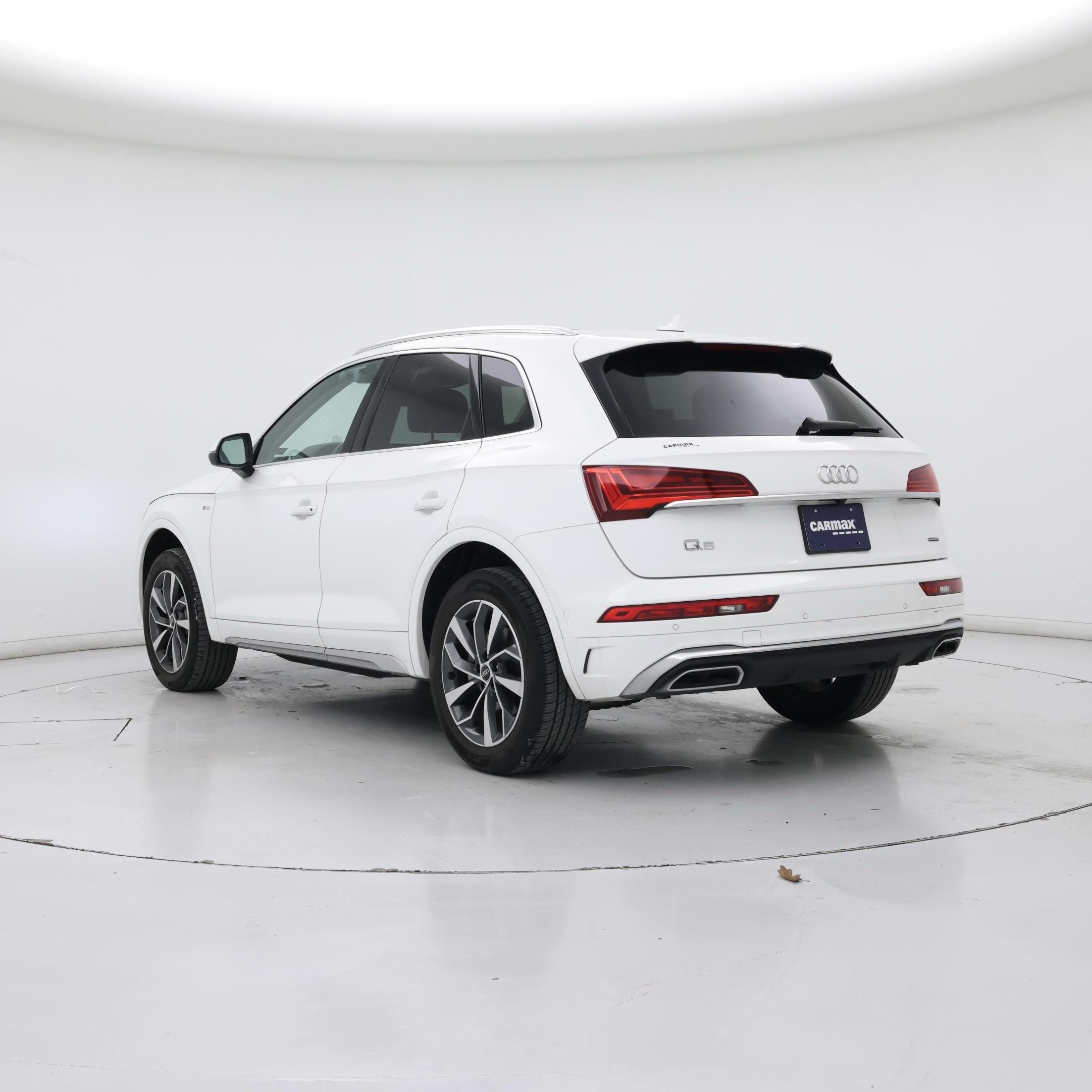 Thumbnail: 2022 Audi Q5 - 2