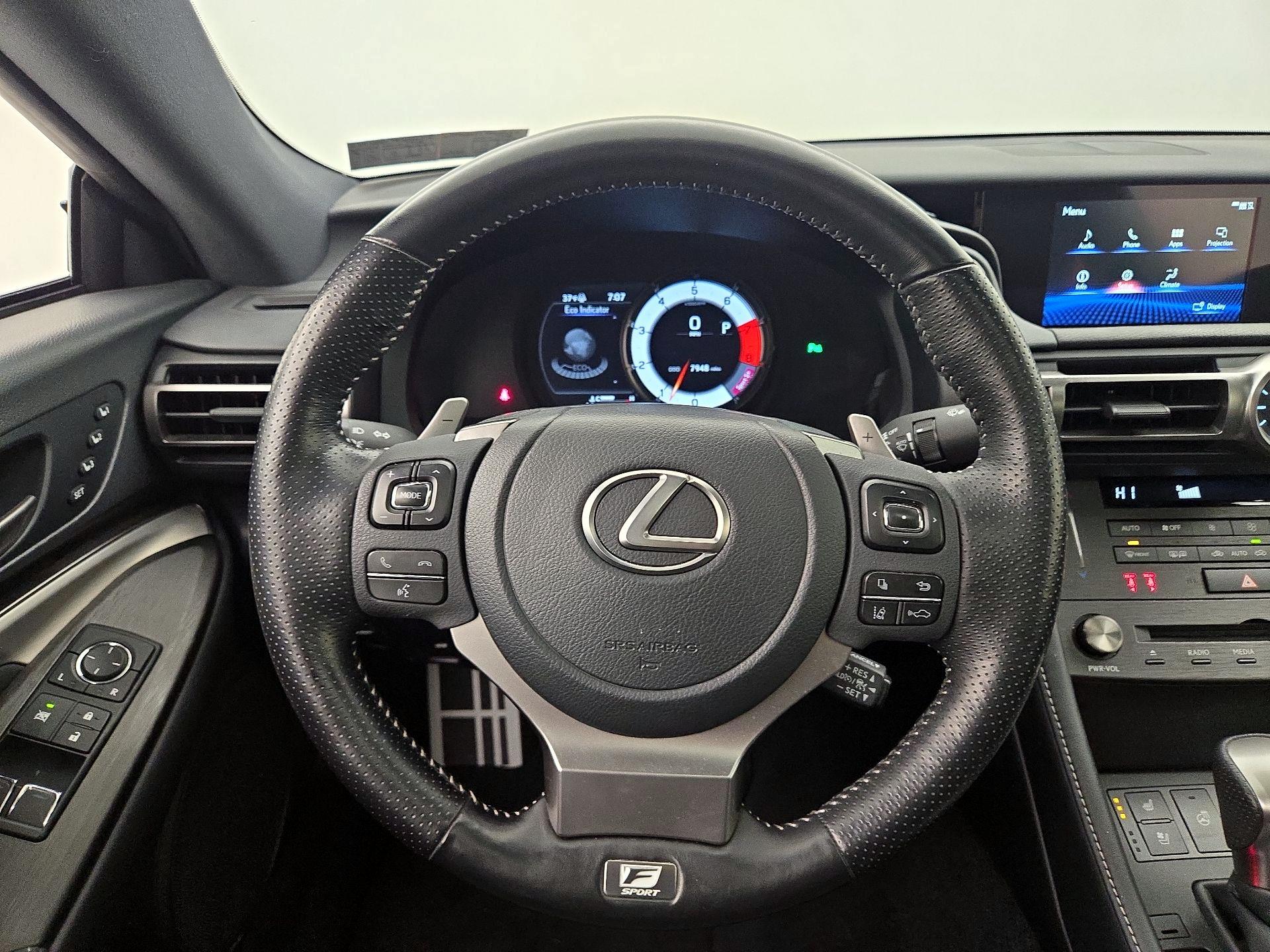 Thumbnail: 2021 Lexus RC - 10