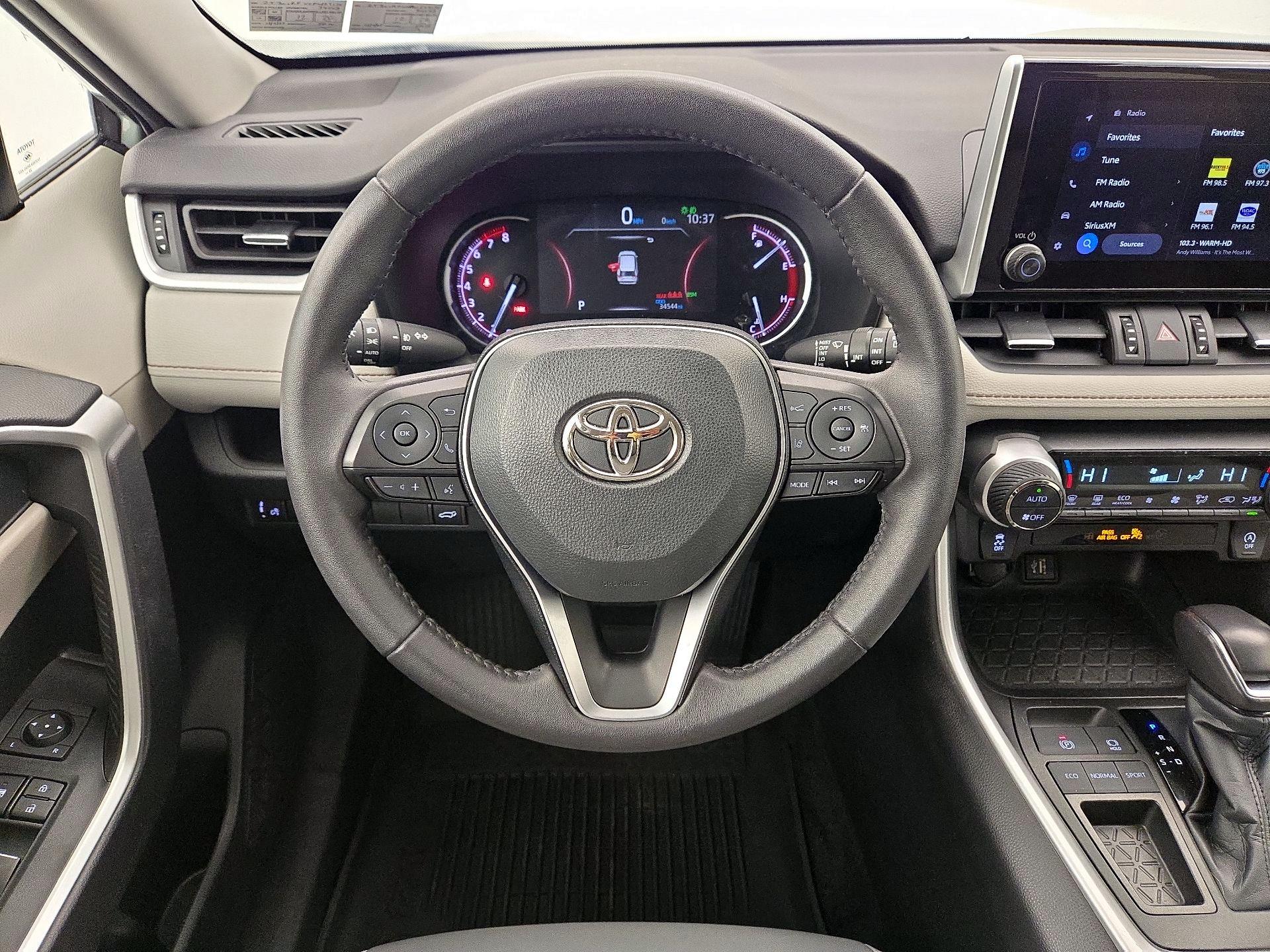 Thumbnail: 2023 Toyota RAV4 - 10