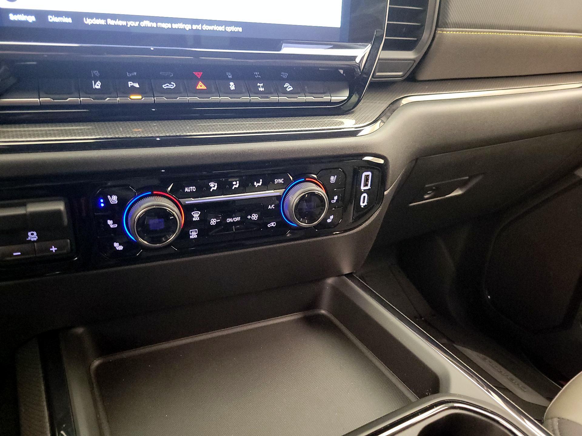 Thumbnail: 2025 Chevrolet Silverado 2500 - 18