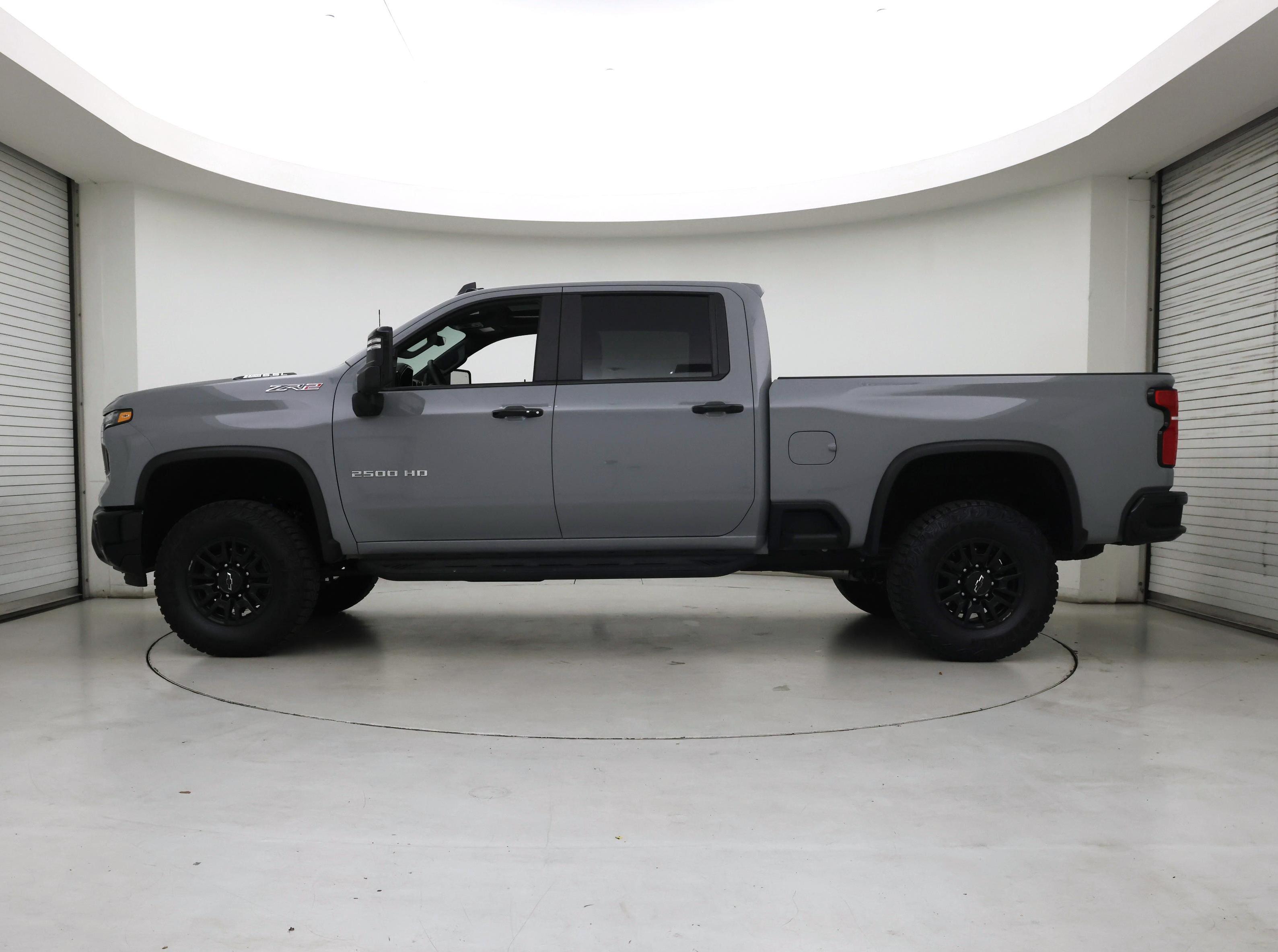 Thumbnail: 2025 Chevrolet Silverado 2500 - 3