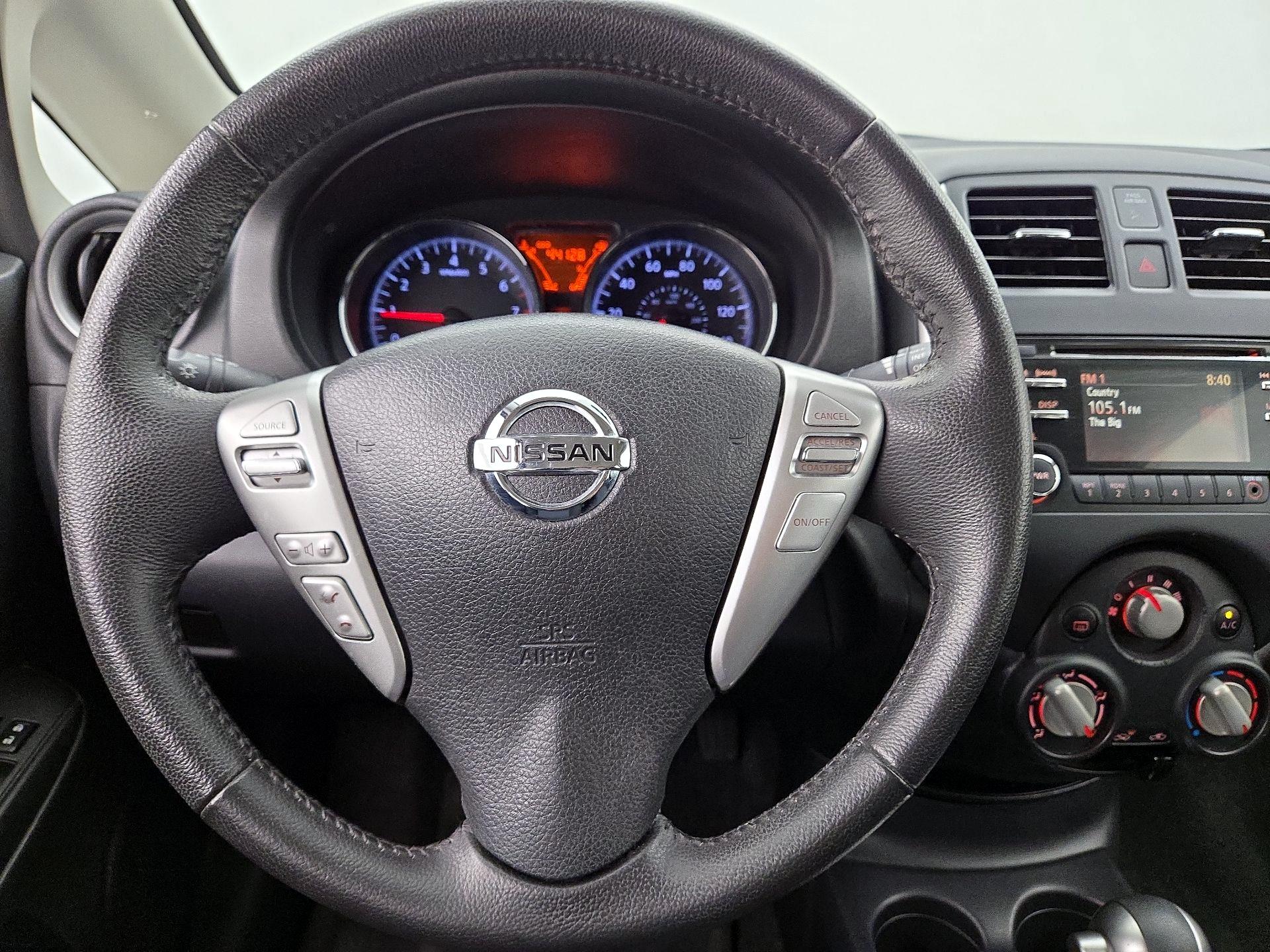 Thumbnail: 2014 Nissan Versa Note - 10