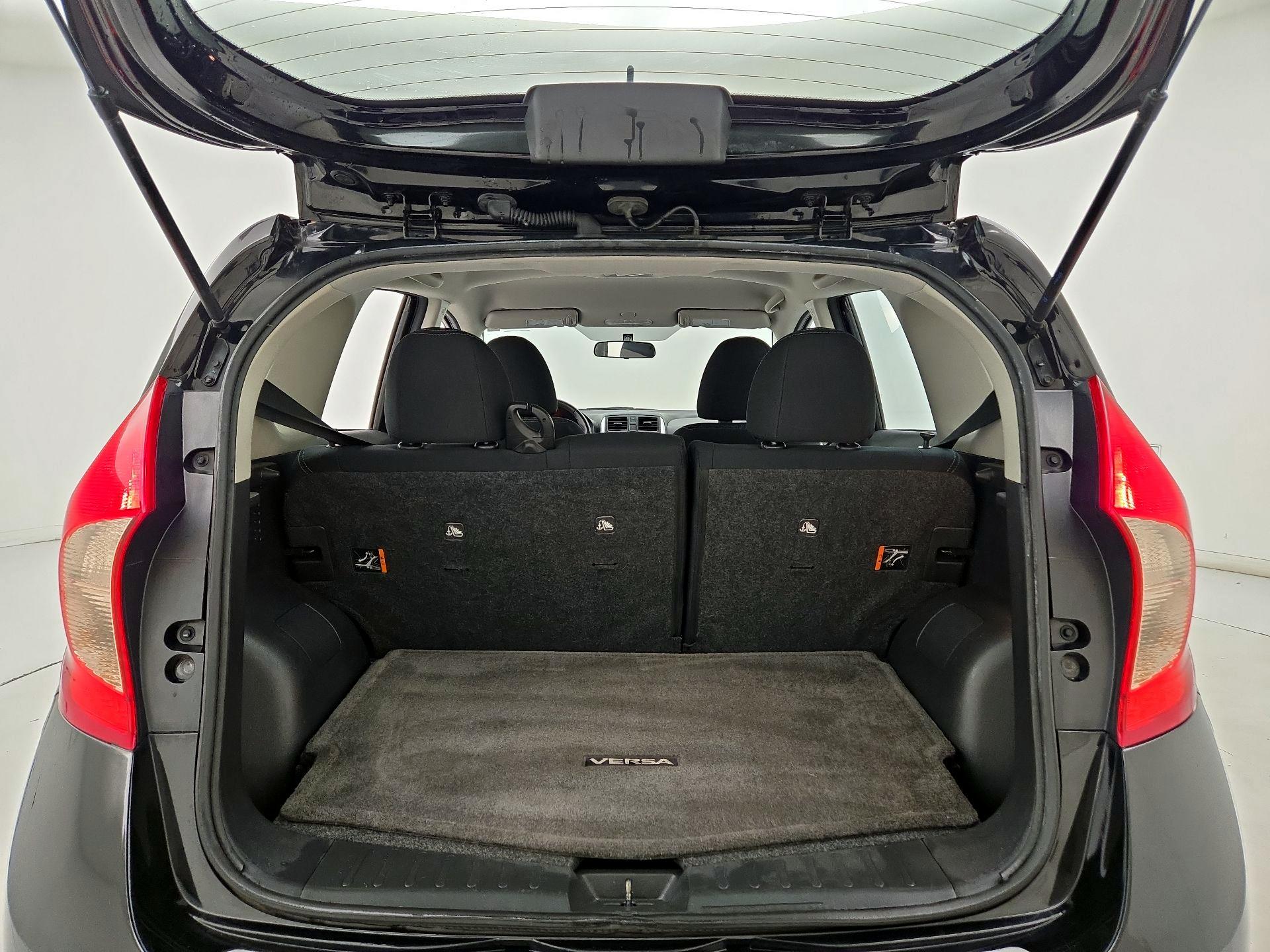 Thumbnail: 2014 Nissan Versa Note - 19