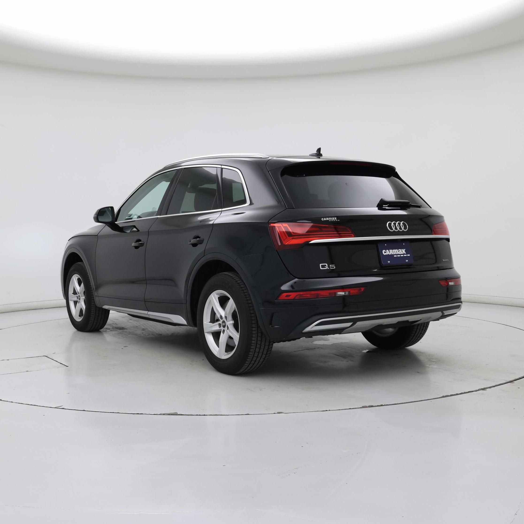 Thumbnail: 2023 Audi Q5 - 2