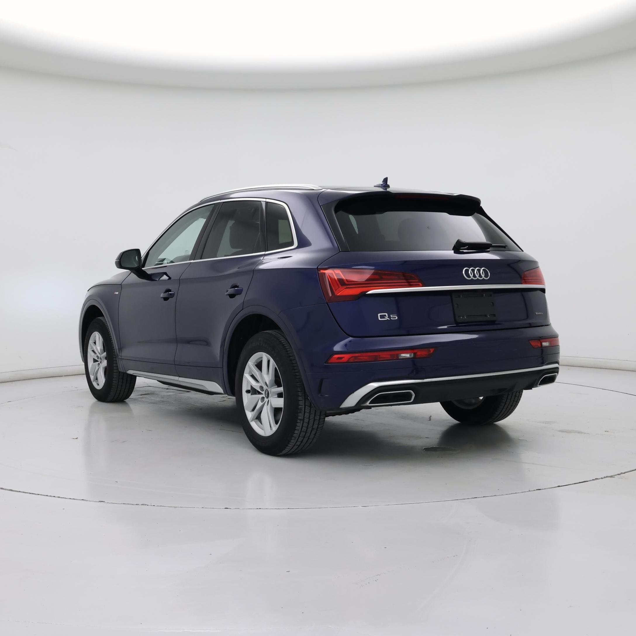 Thumbnail: 2022 Audi Q5 - 2