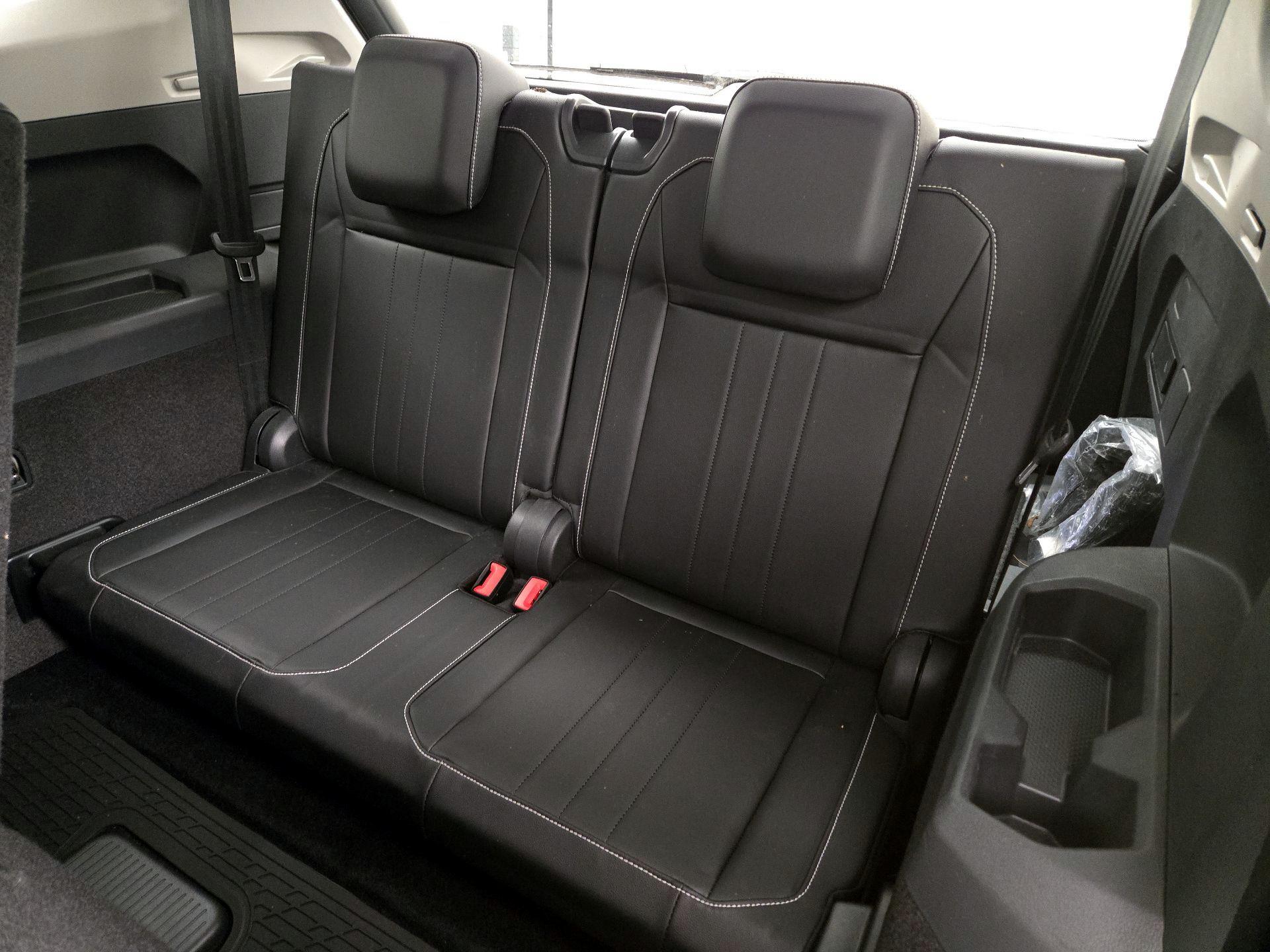 Thumbnail: 2022 Volkswagen Tiguan - 20