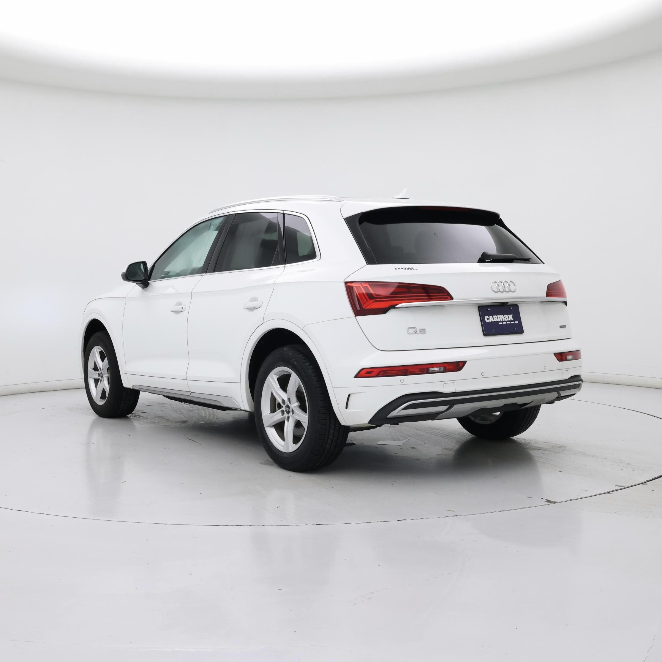 Thumbnail: 2023 Audi Q5 - 2