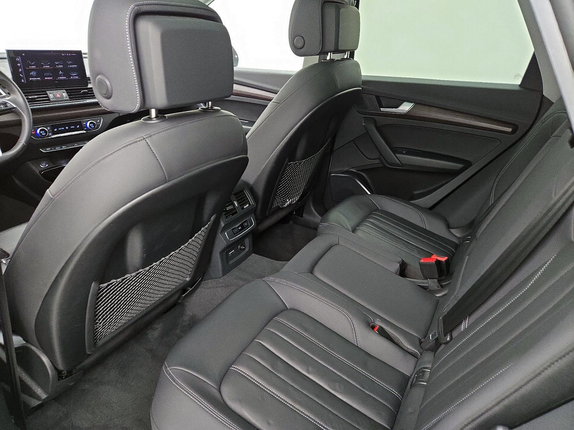 Thumbnail: 2023 Audi Q5 - 20