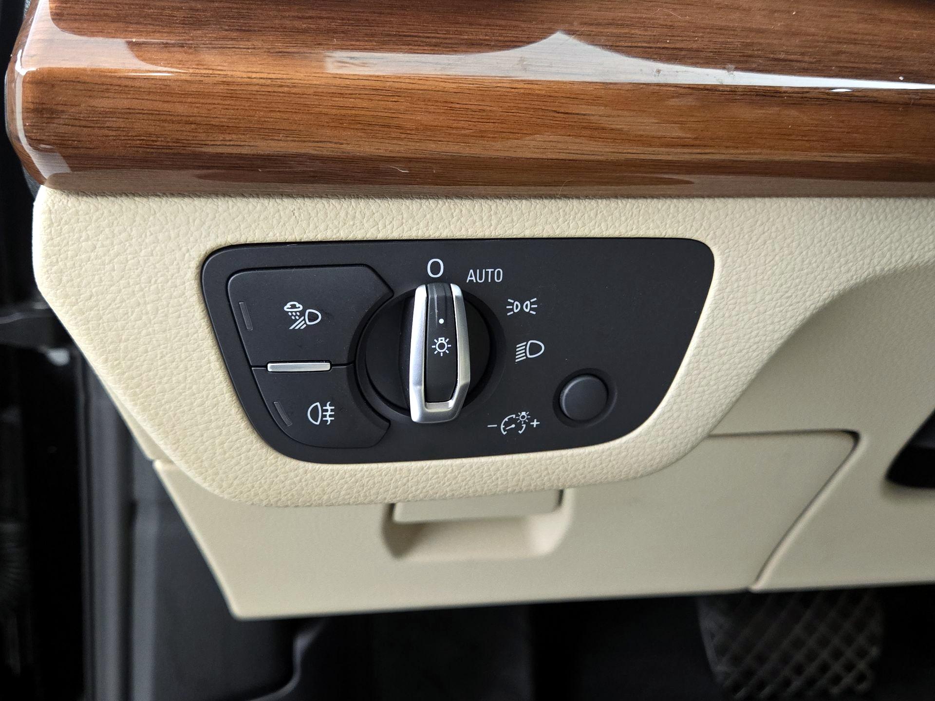 Thumbnail: 2023 Audi Q5 - 13