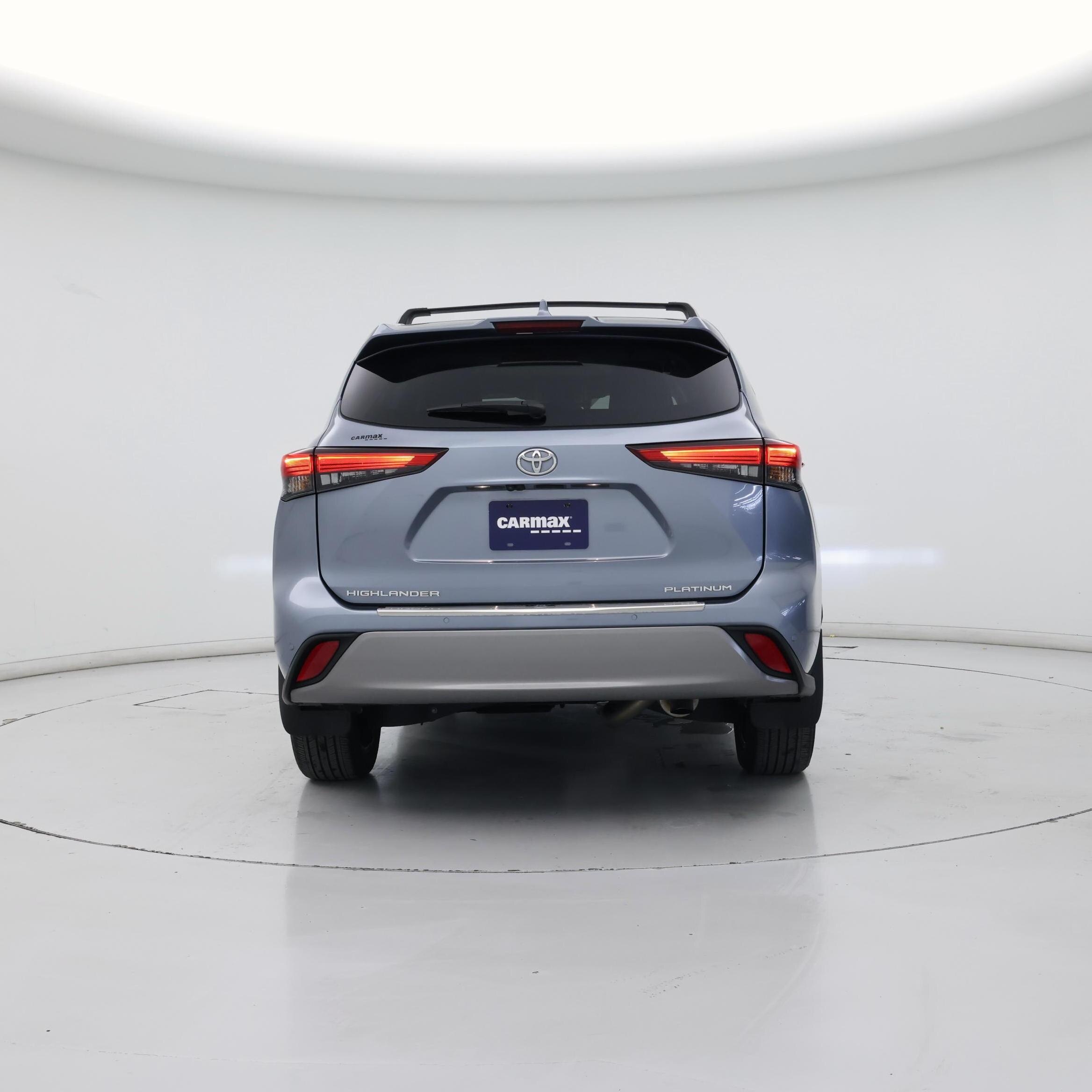 Thumbnail: 2023 Toyota Highlander - 6