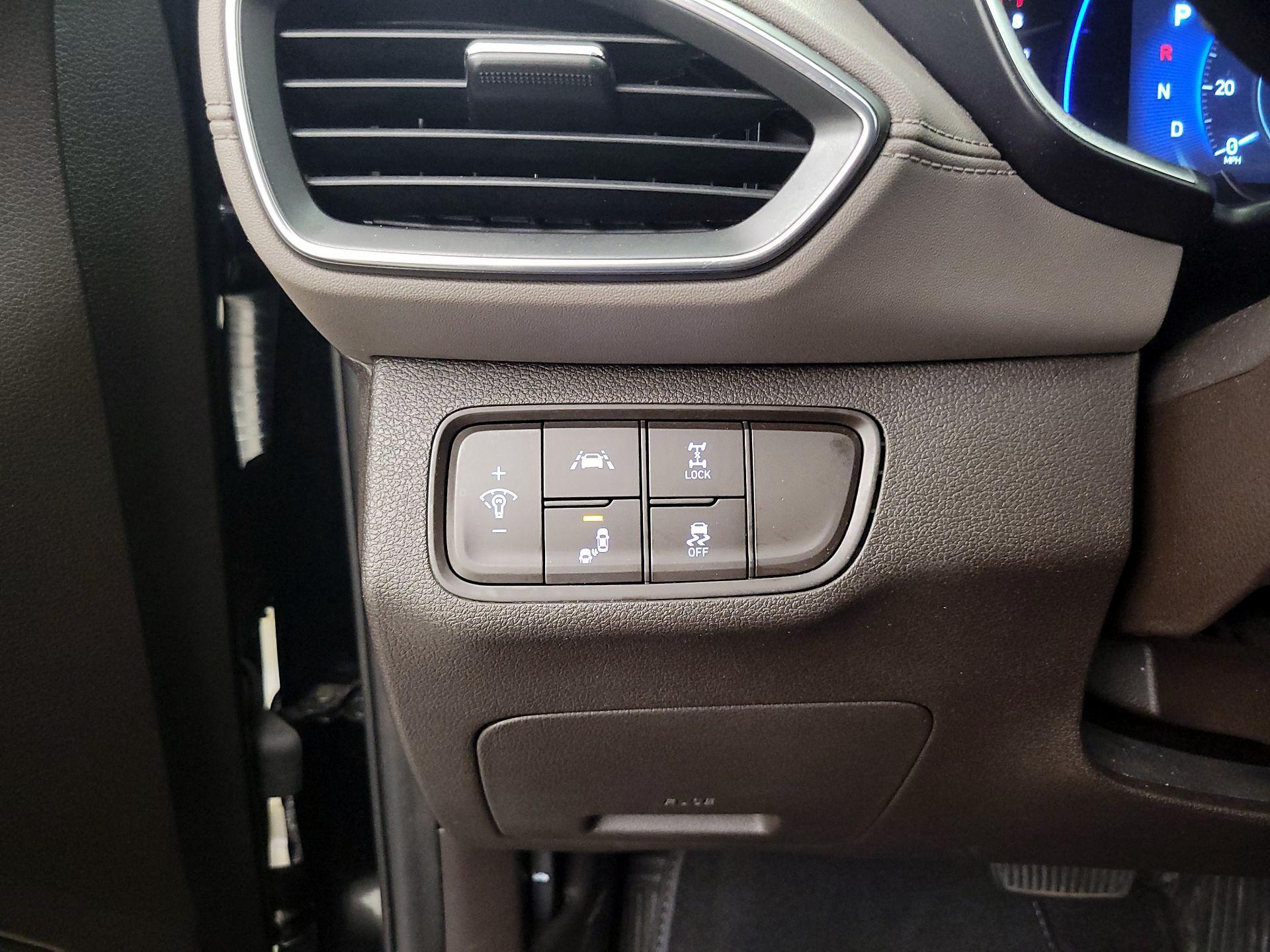 Thumbnail: 2019 Hyundai Santa Fe - 13