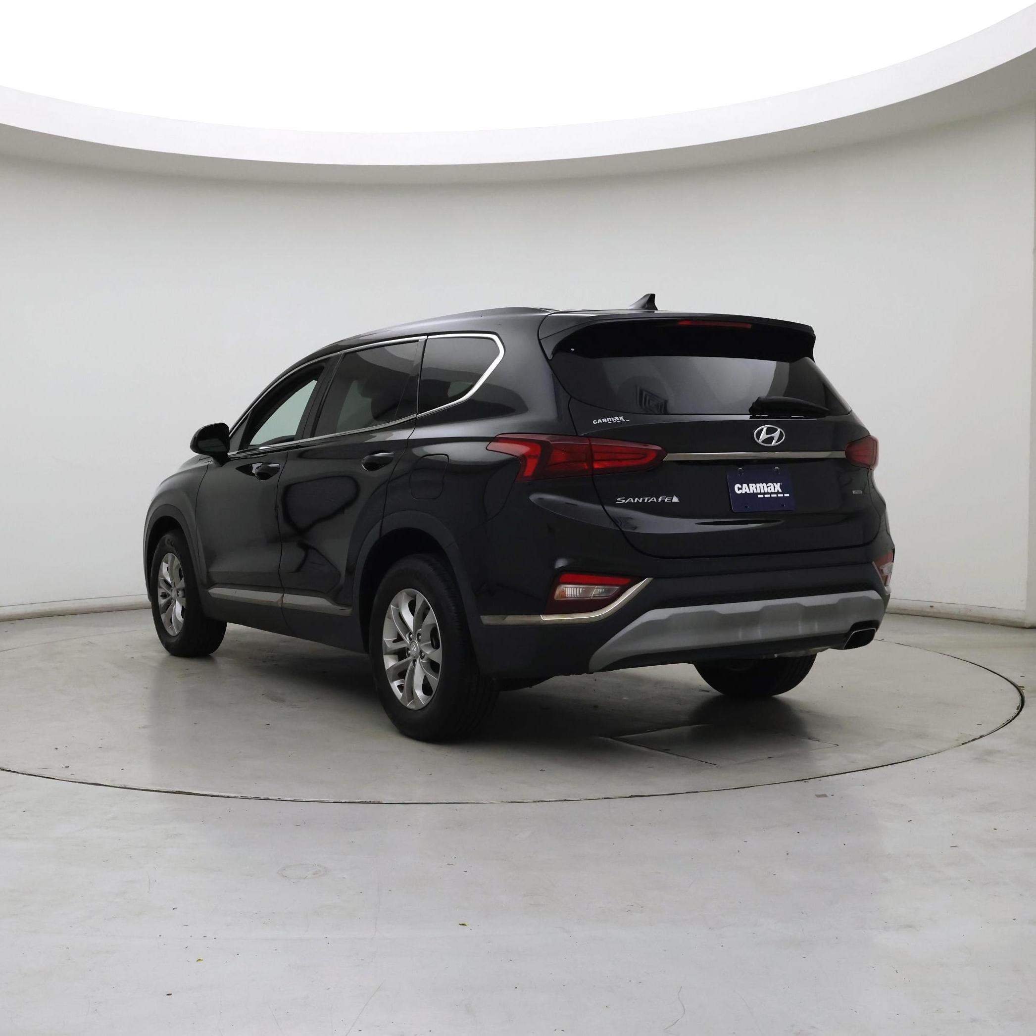 Thumbnail: 2019 Hyundai Santa Fe - 2