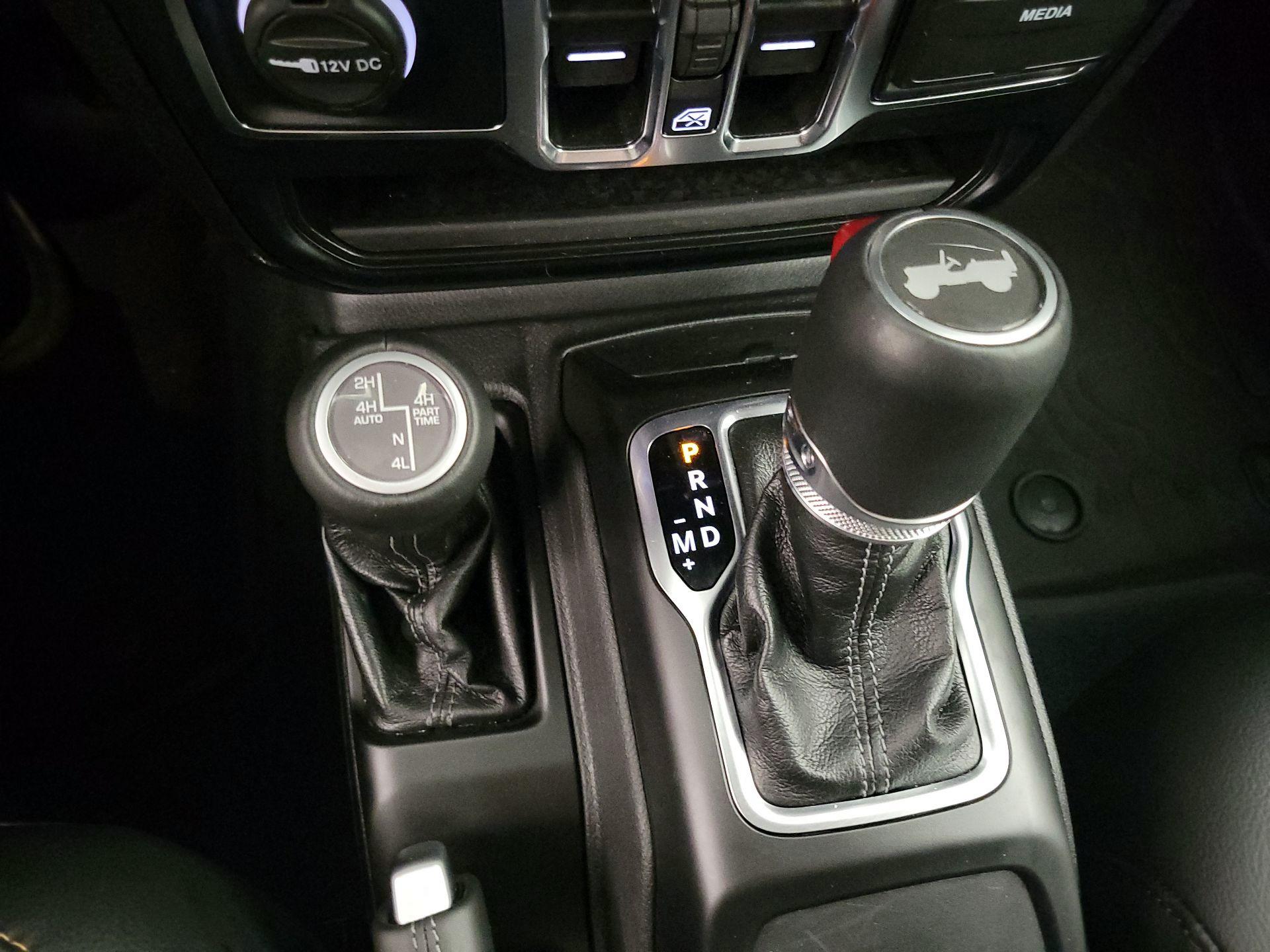 Thumbnail: 2024 Jeep Wrangler - 18