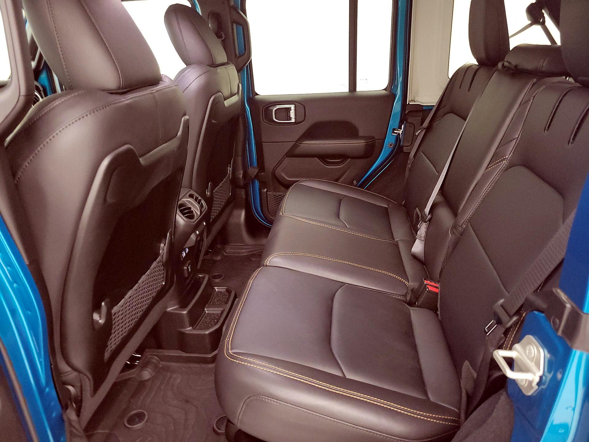 Thumbnail: 2024 Jeep Wrangler - 20