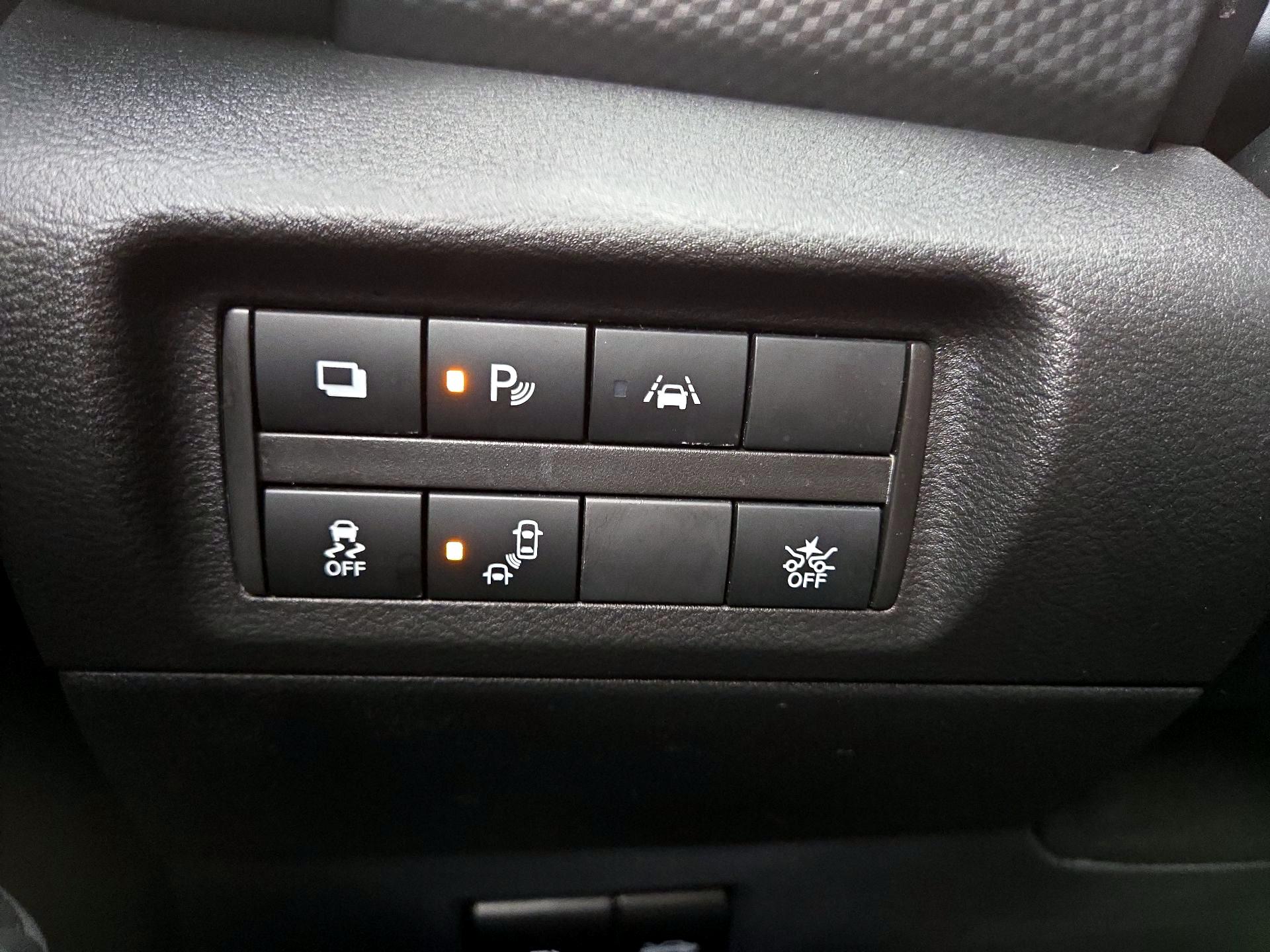 Thumbnail: 2022 Nissan Kicks - 13