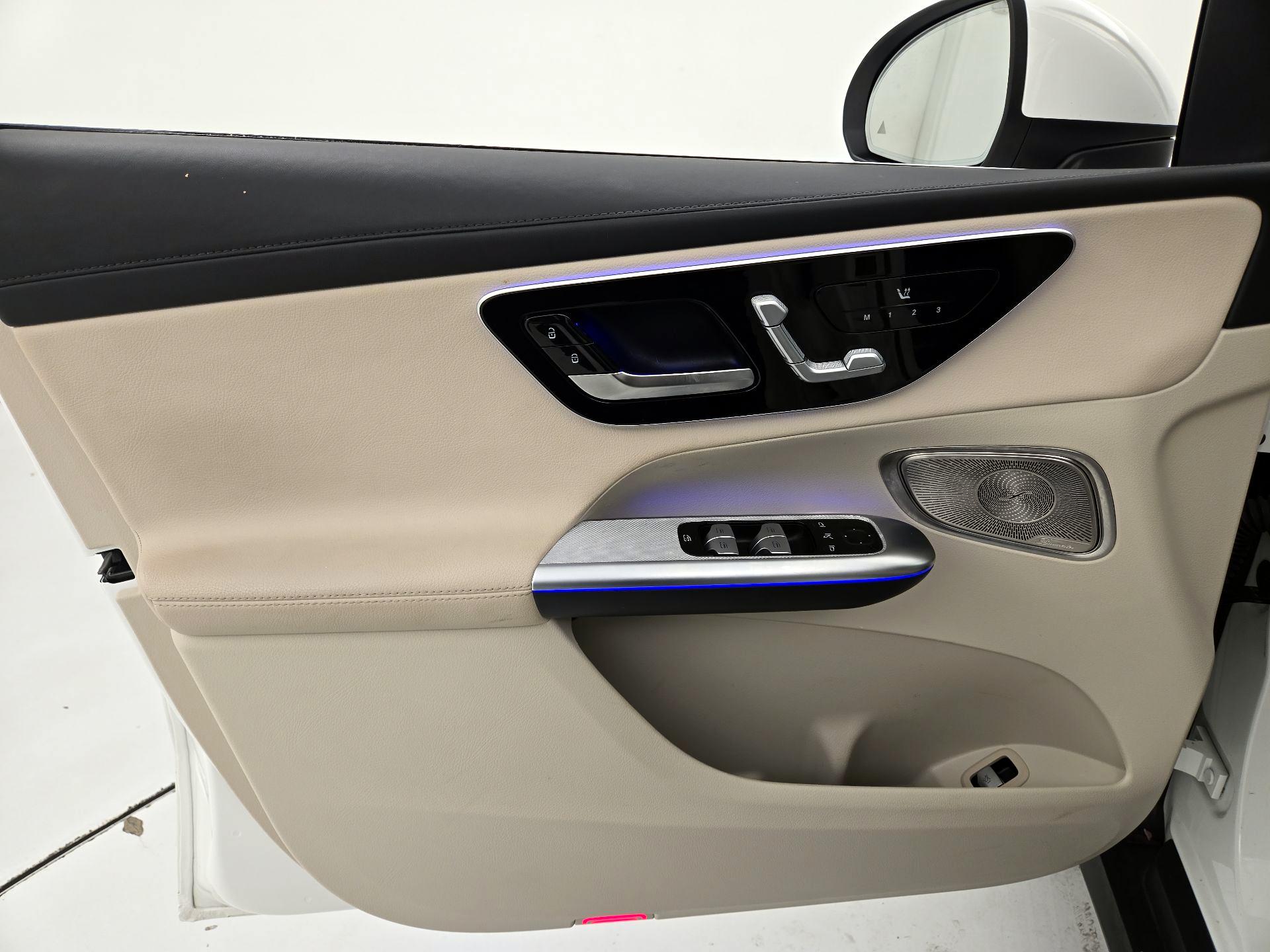 Thumbnail: 2023 Mercedes-Benz GLC - 12