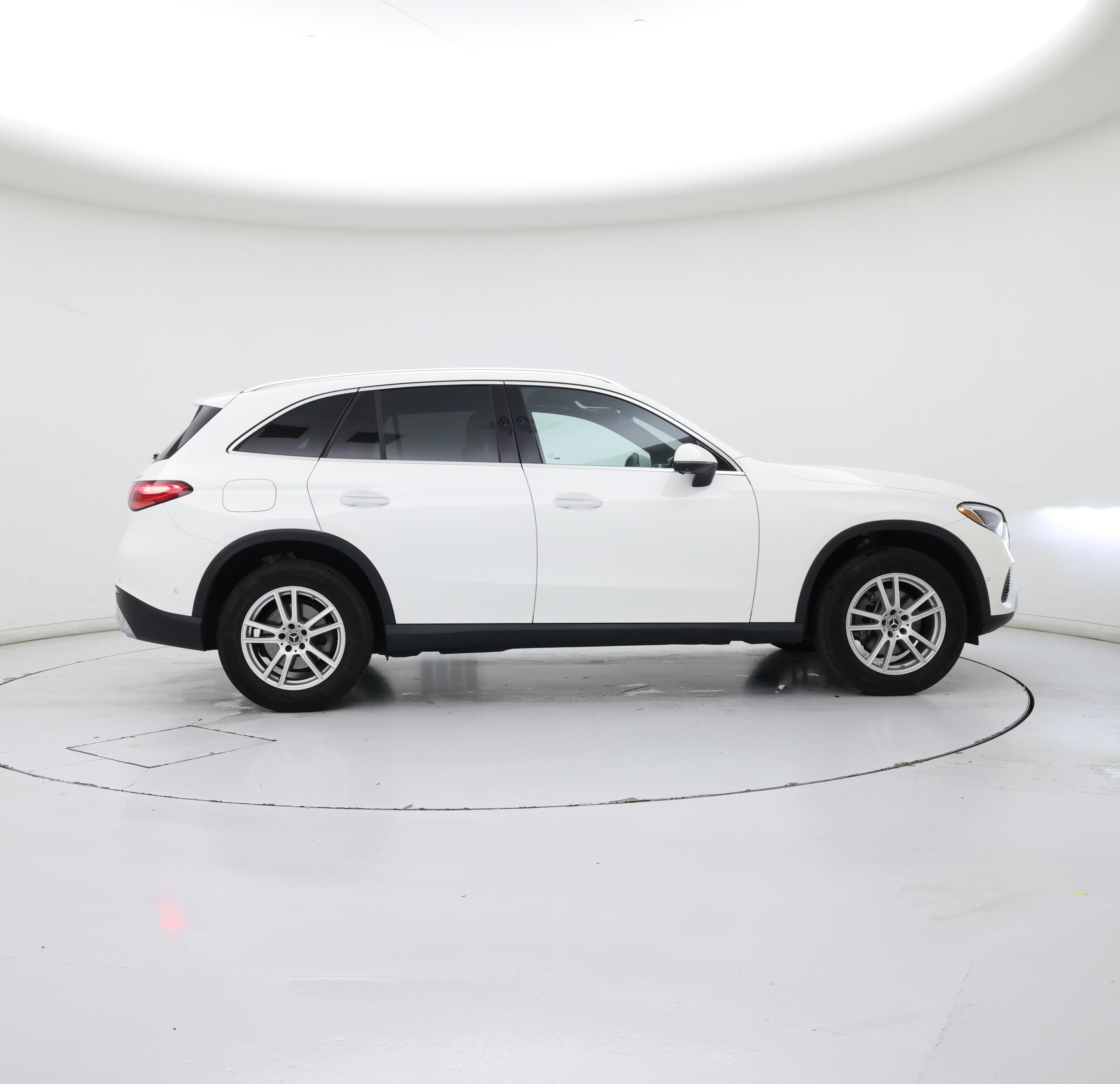 Thumbnail: 2023 Mercedes-Benz GLC - 7