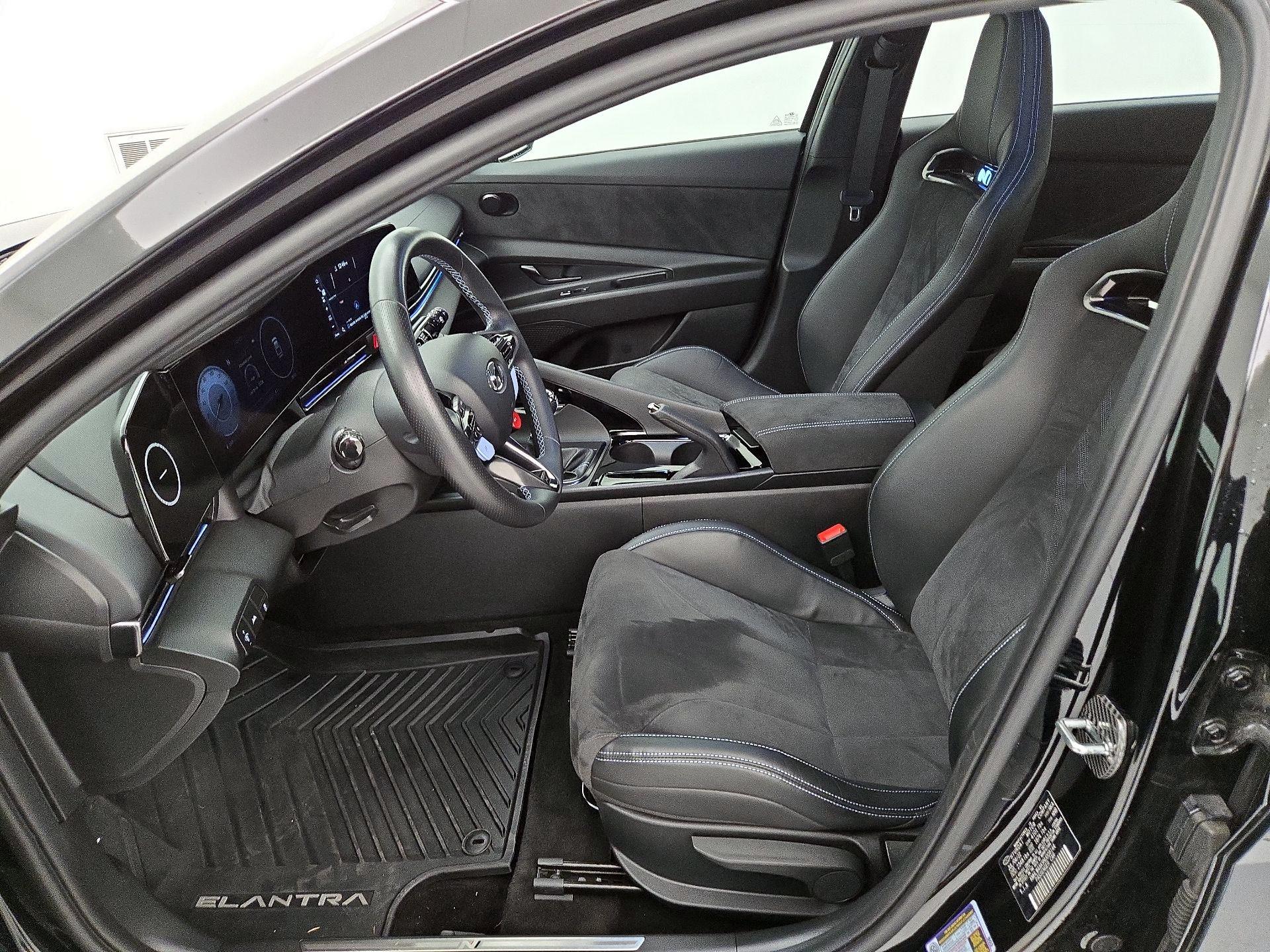 Thumbnail: 2022 Hyundai Elantra - 11