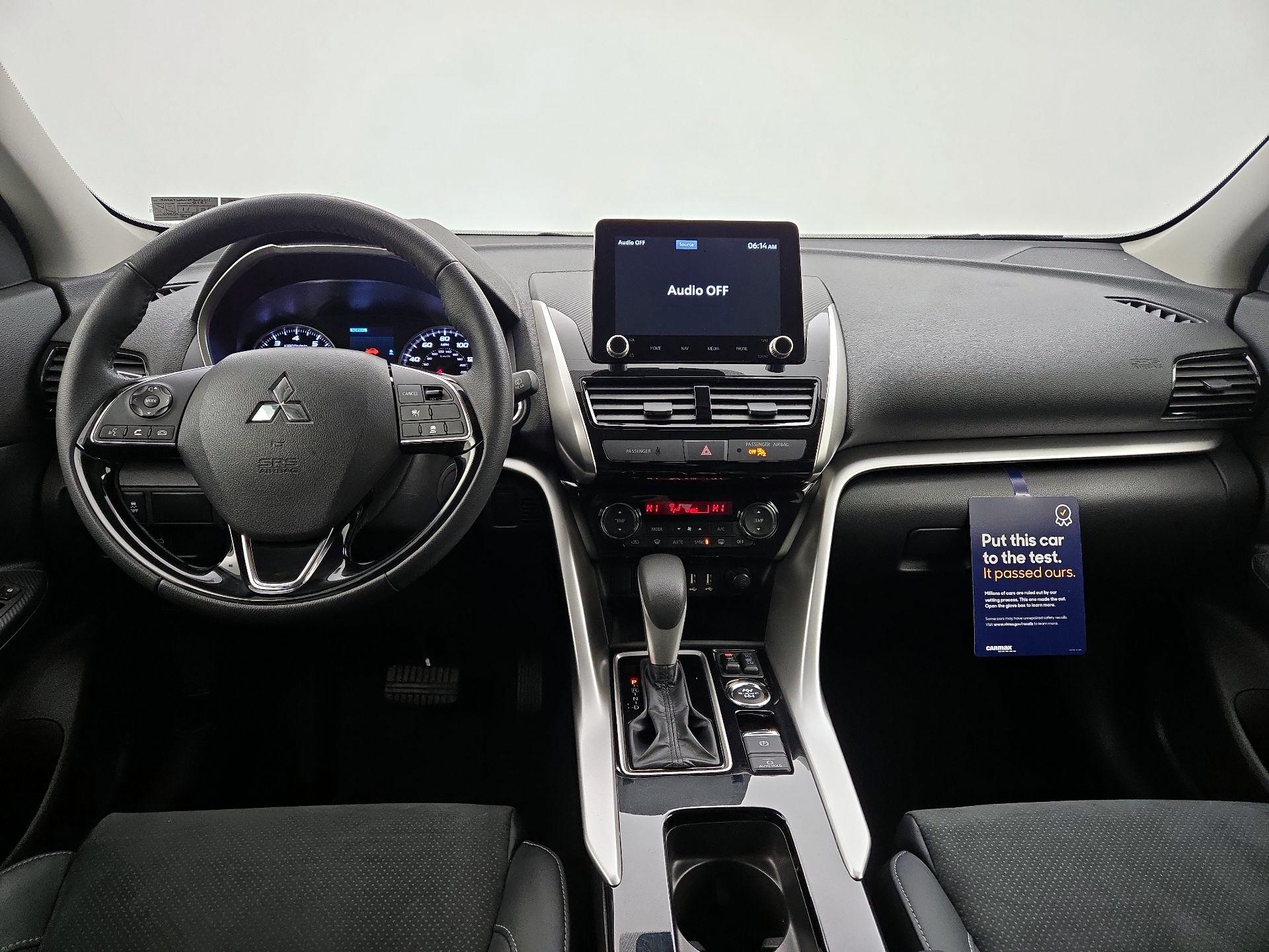 Thumbnail: 2024 Mitsubishi Eclipse Cross - 9