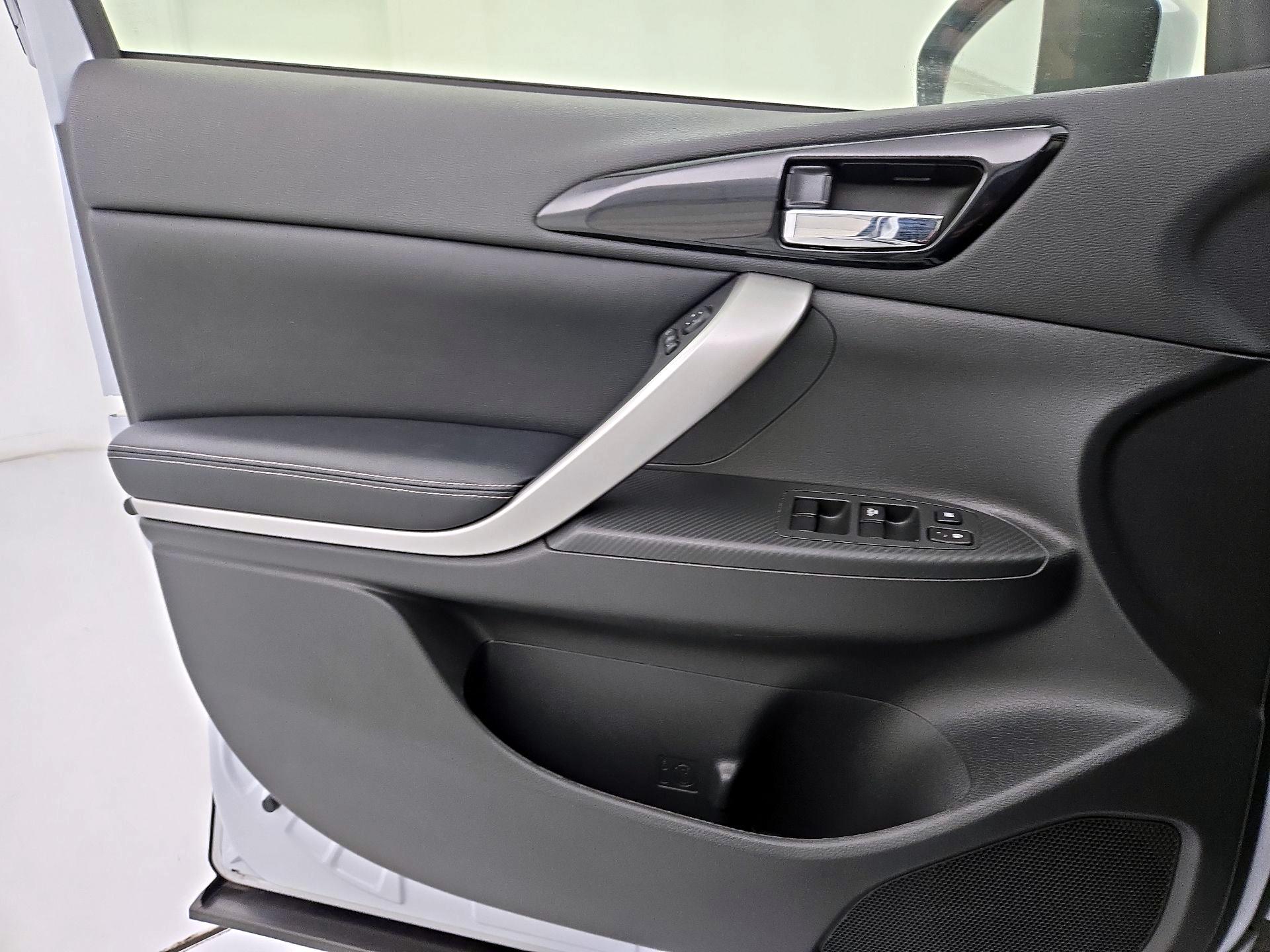 Thumbnail: 2024 Mitsubishi Eclipse Cross - 12