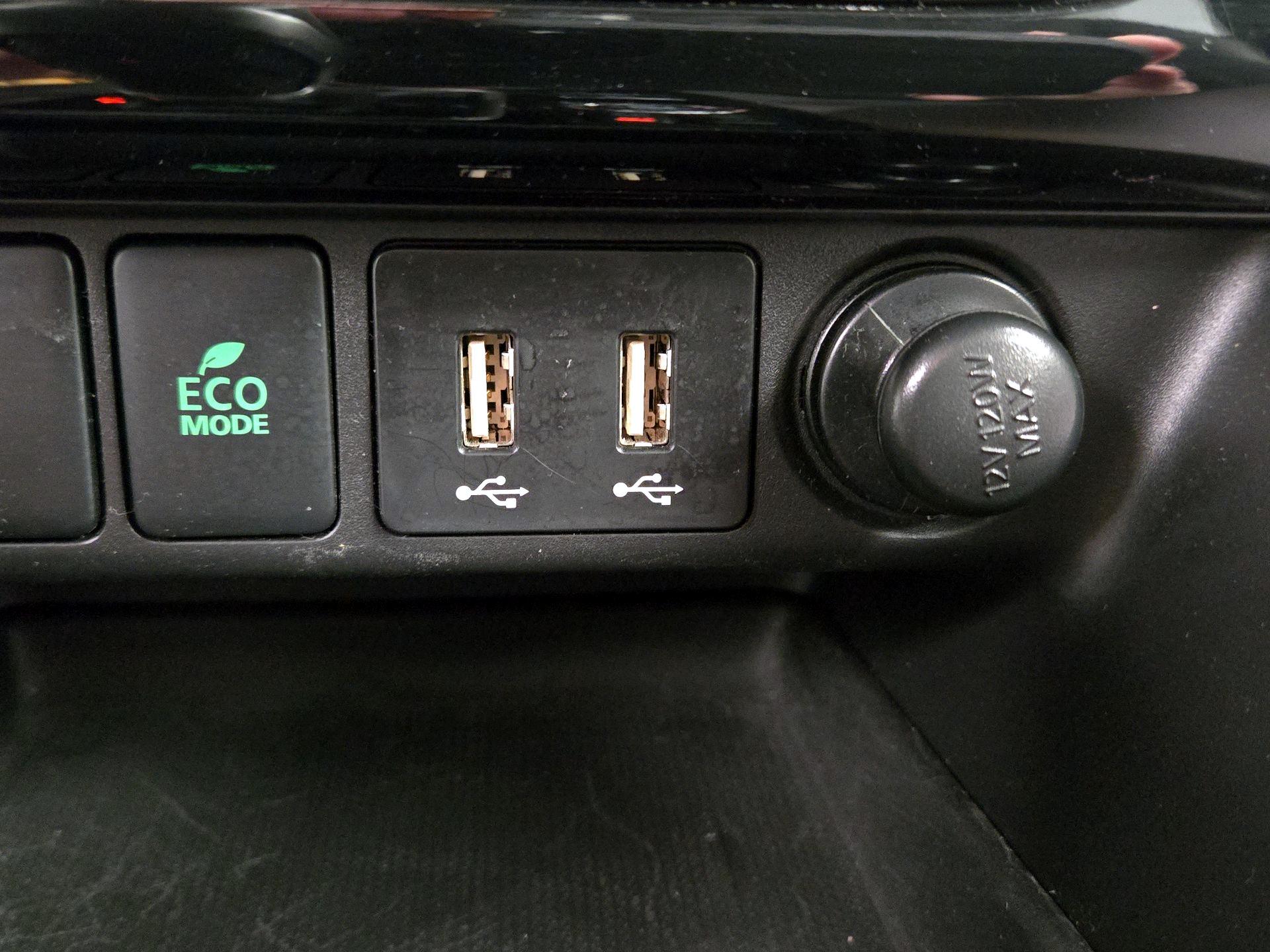 Thumbnail: 2024 Mitsubishi Eclipse Cross - 19