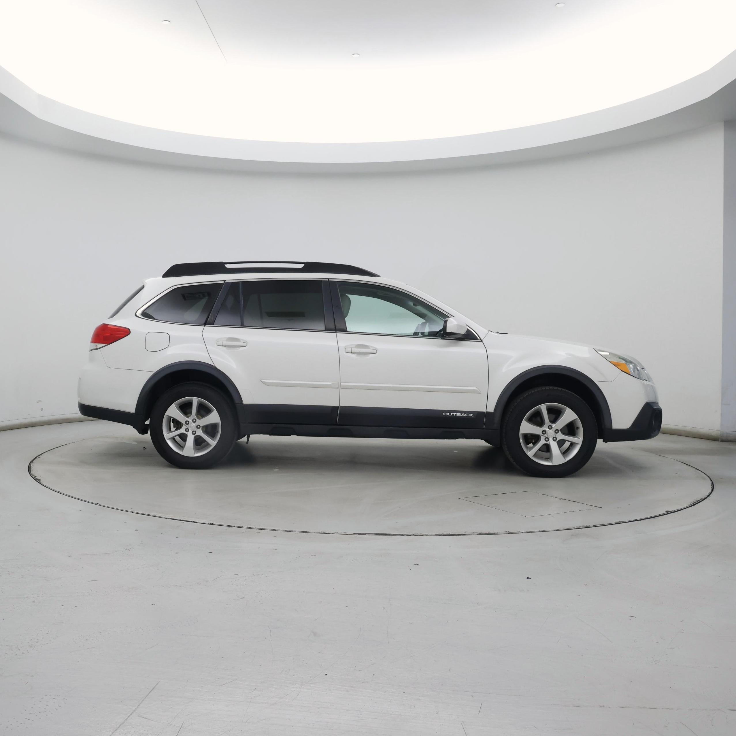 Thumbnail: 2014 Subaru Outback - 7