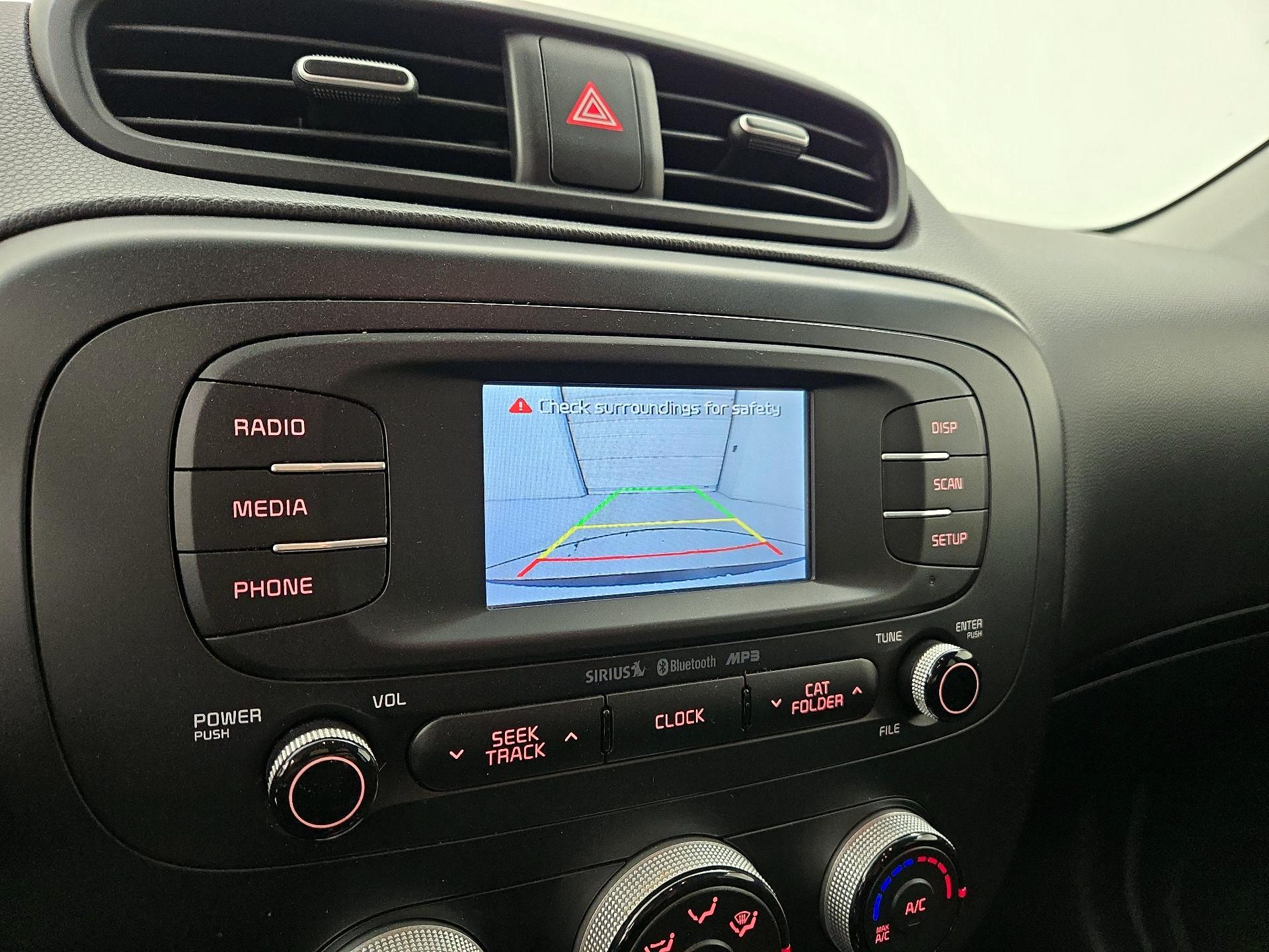 Thumbnail: 2016 Kia Soul - 14