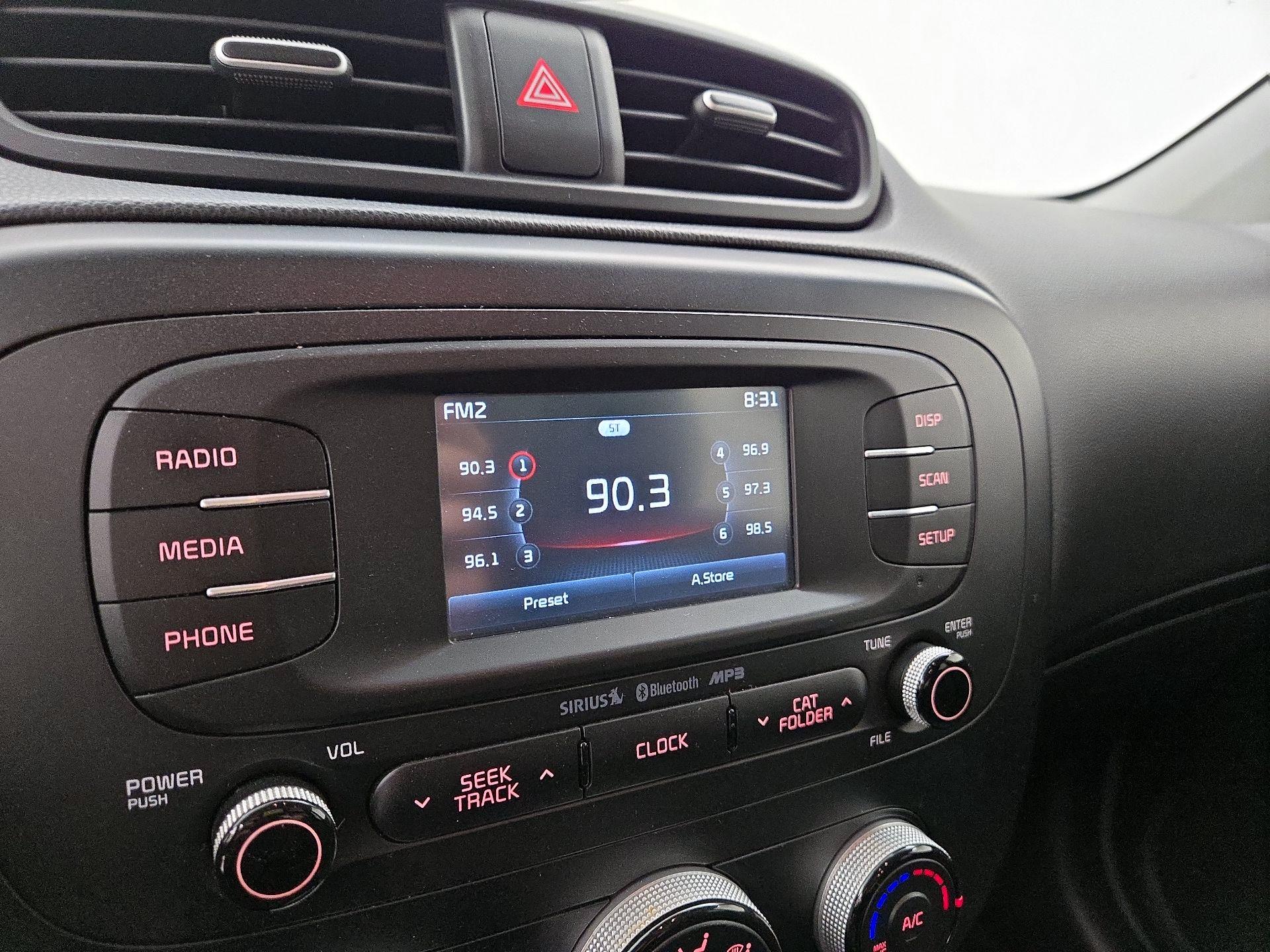 Thumbnail: 2016 Kia Soul - 15