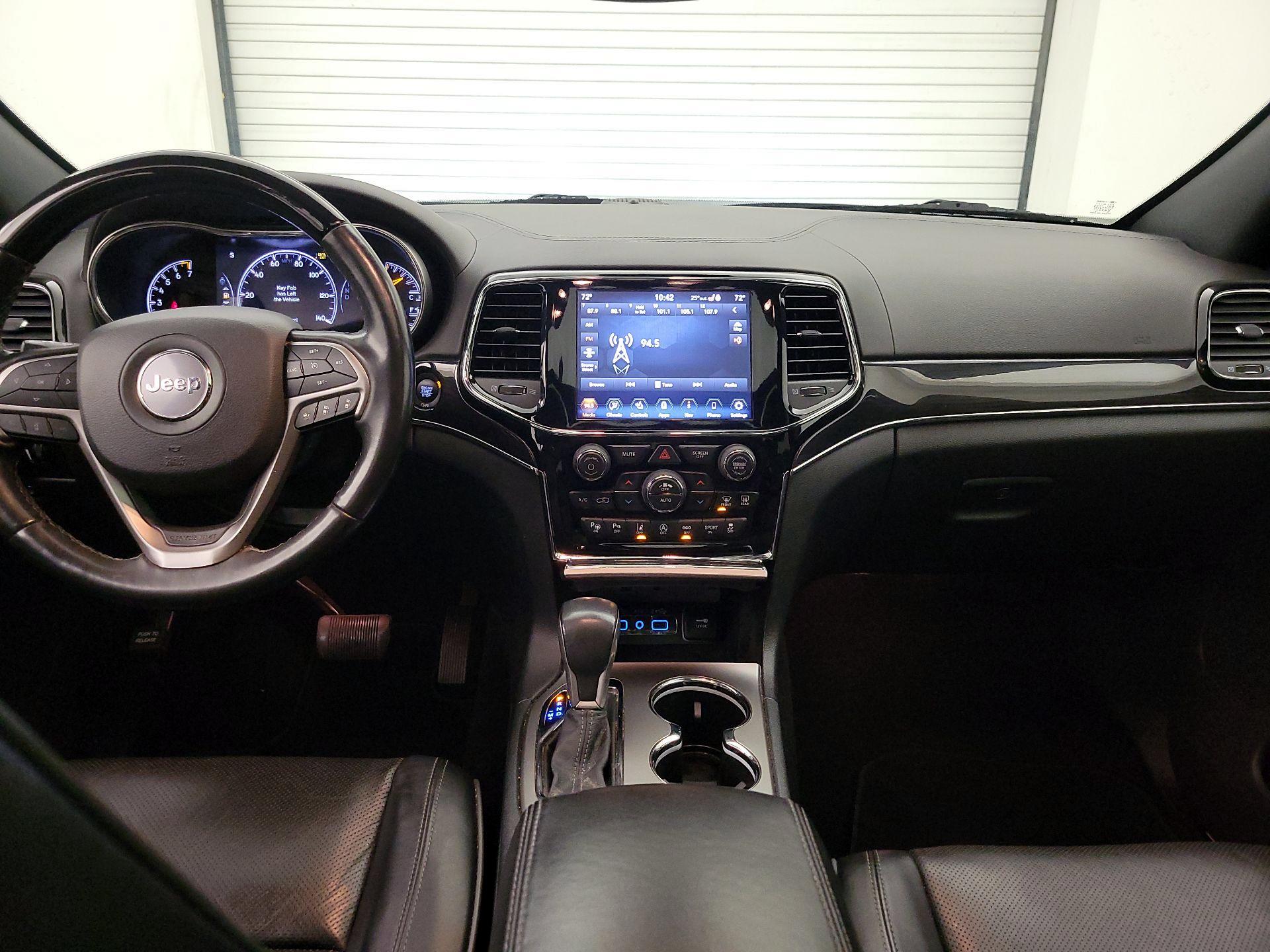 Thumbnail: 2020 Jeep Grand Cherokee - 9