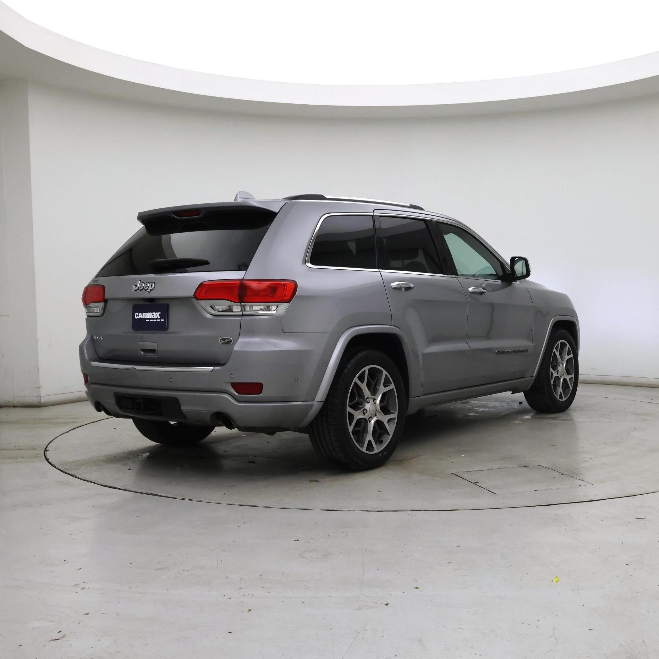 Thumbnail: 2020 Jeep Grand Cherokee - 8