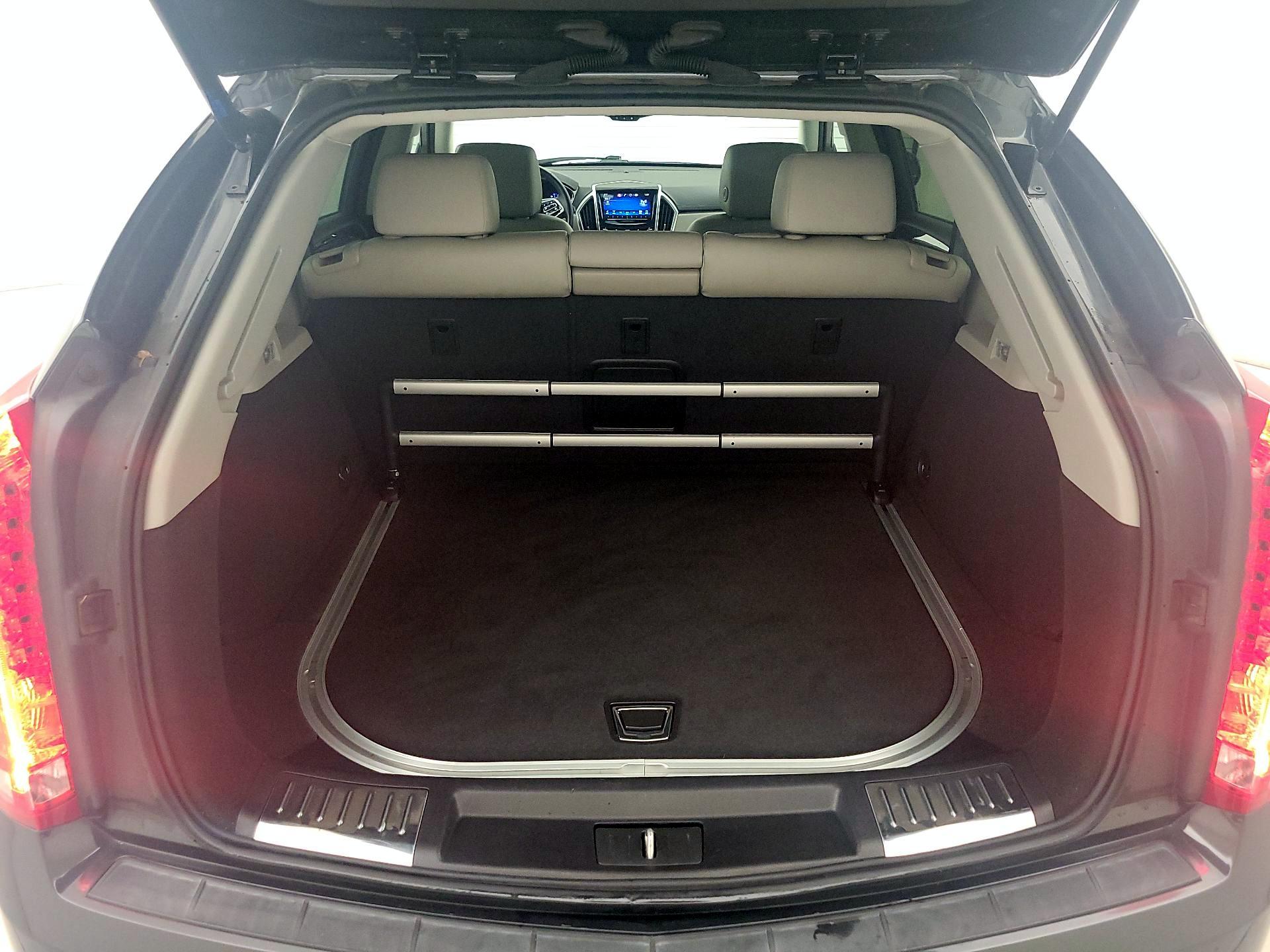 Thumbnail: 2015 Cadillac SRX - 19