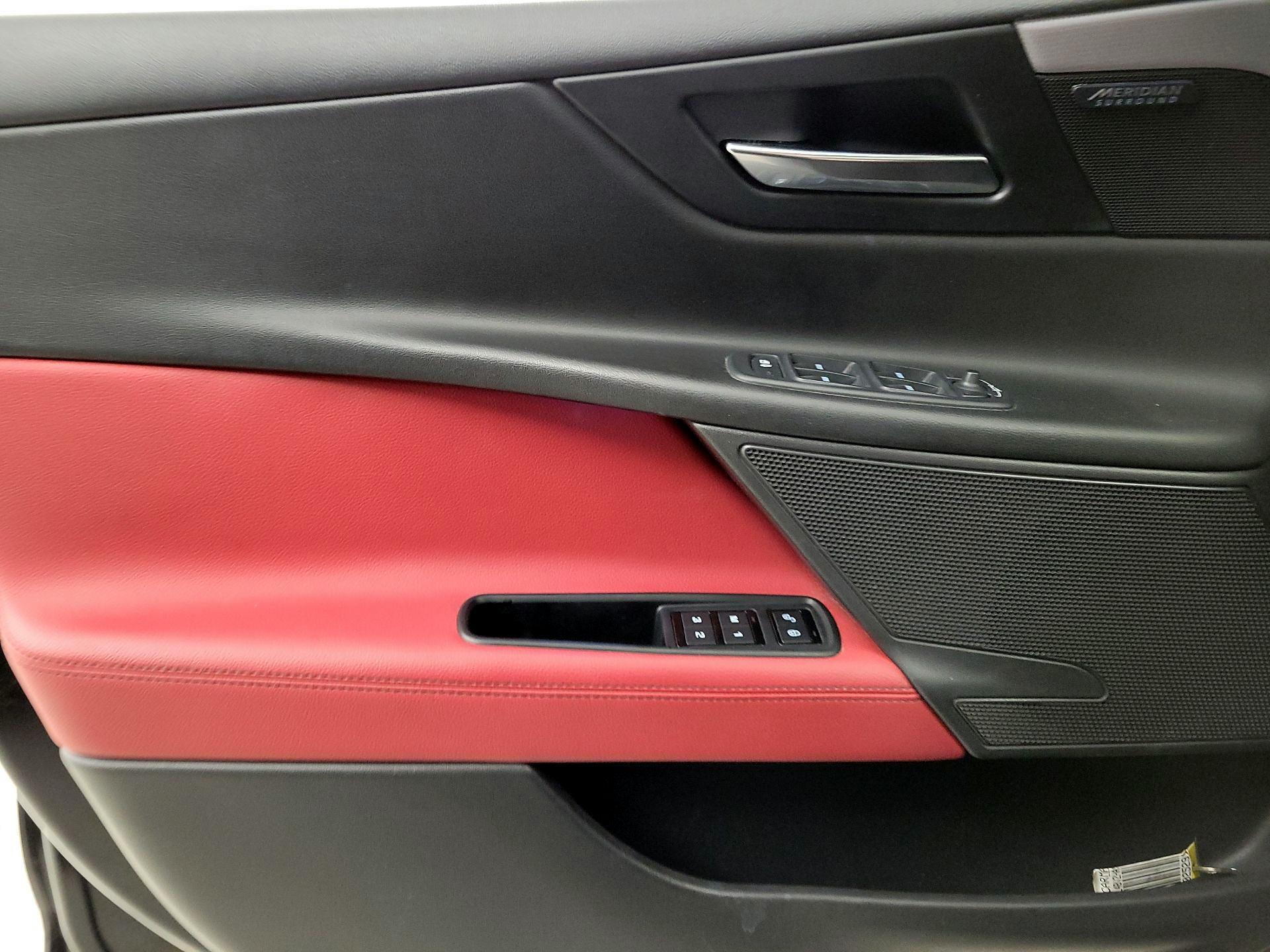 Thumbnail: 2017 Jaguar XE - 12