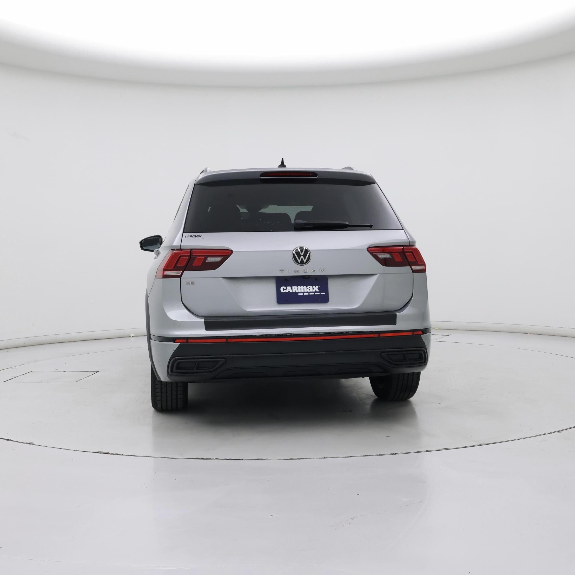 Thumbnail: 2022 Volkswagen Tiguan - 6