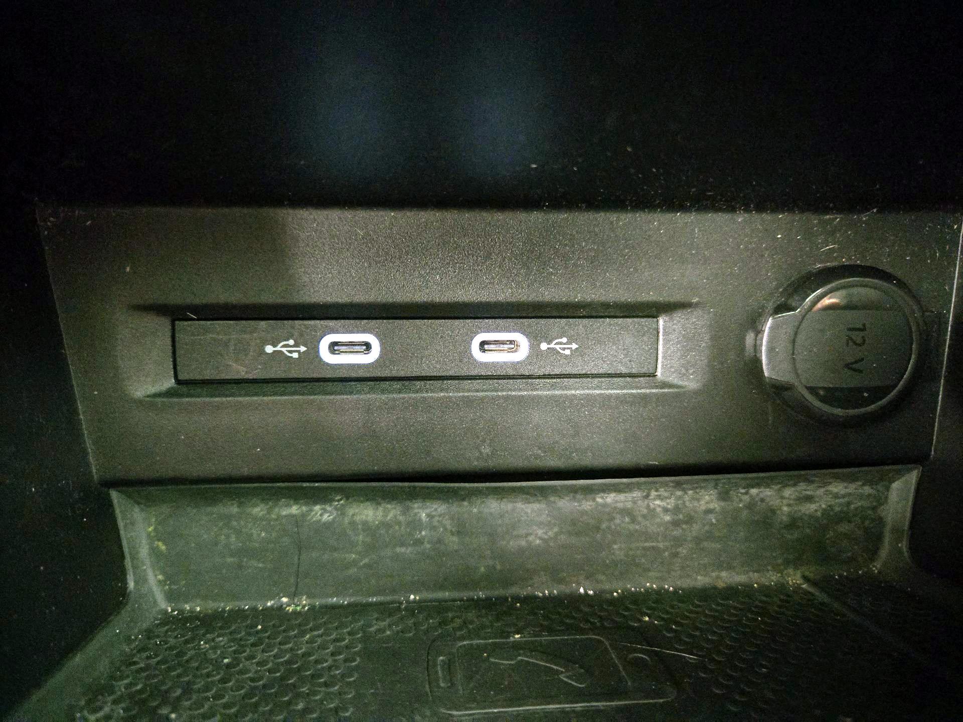 Thumbnail: 2022 Volkswagen Taos - 18