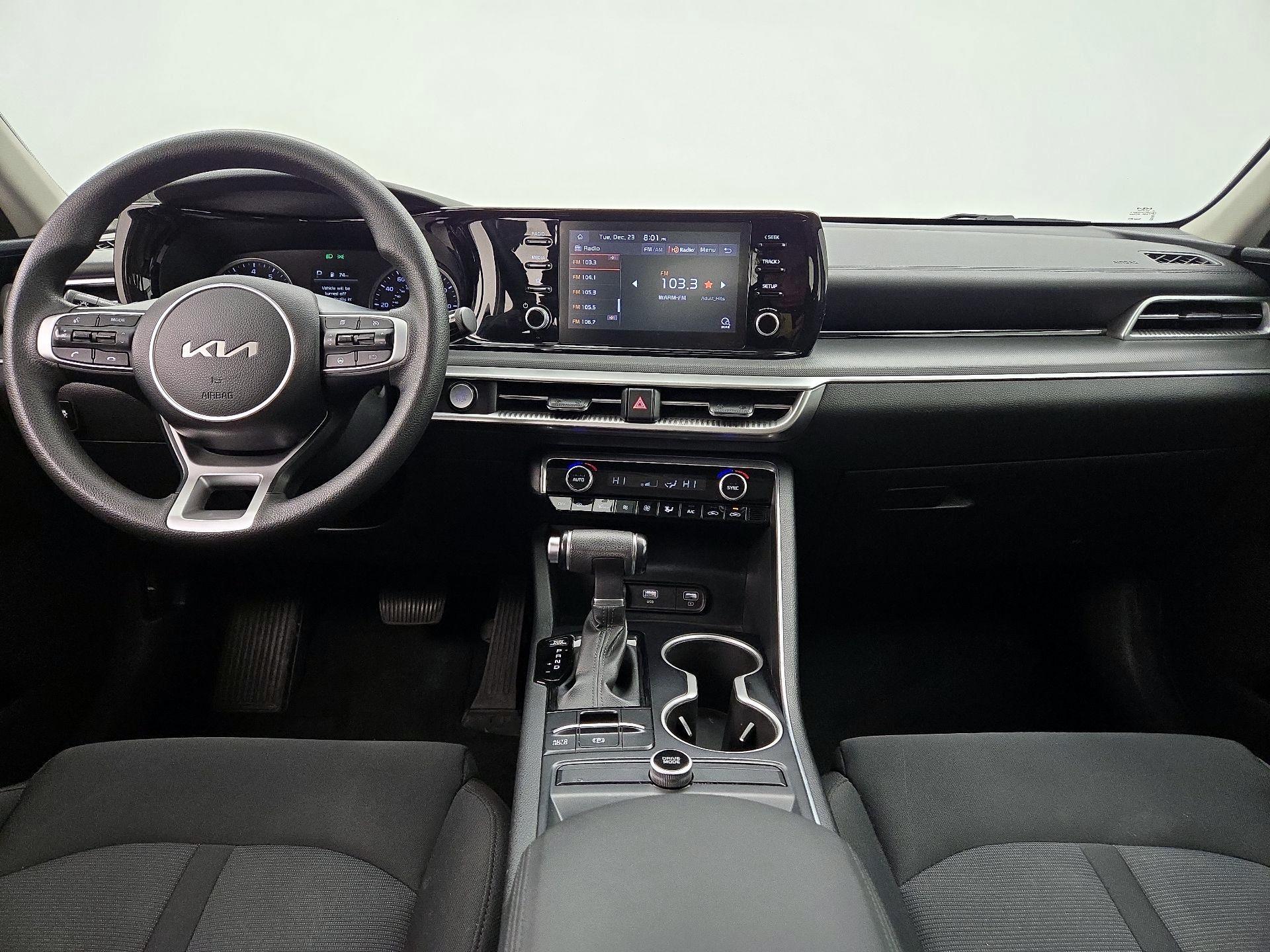 Thumbnail: 2023 Kia K5 - 9